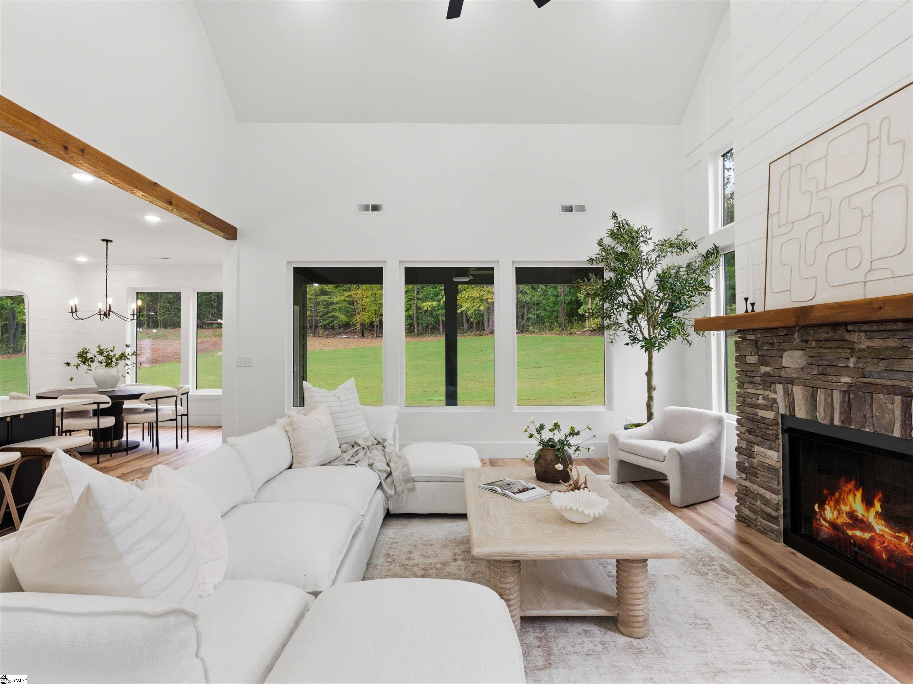 106 Joyful Court Property Photo 8
