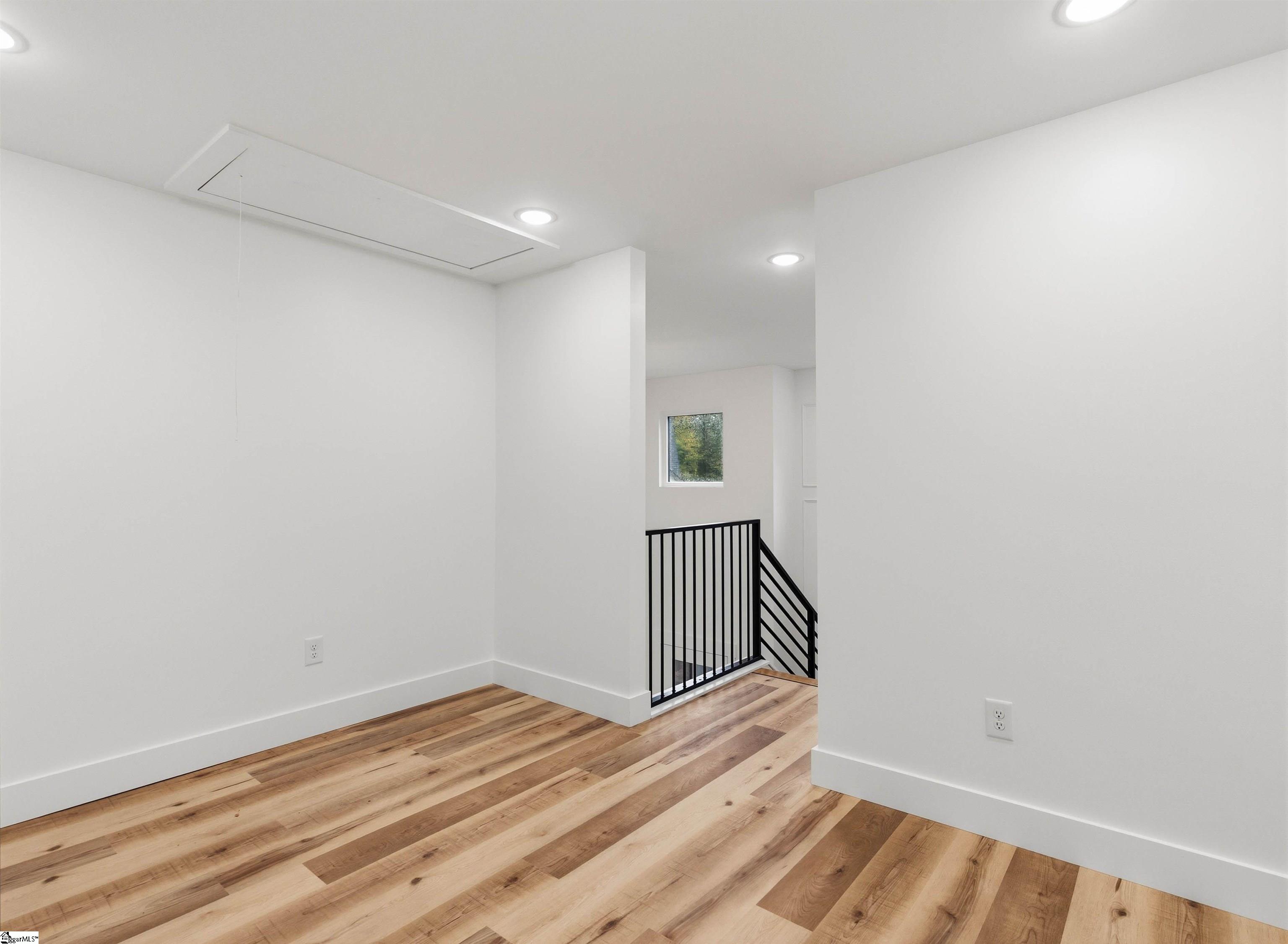 106 Joyful Court Property Photo 36