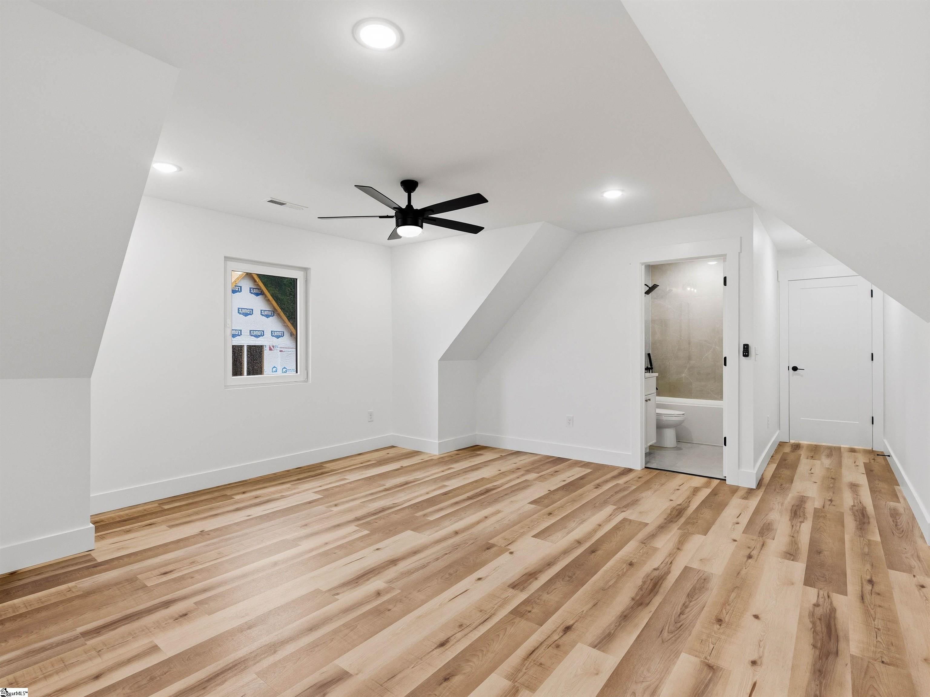 106 Joyful Court Property Photo 40