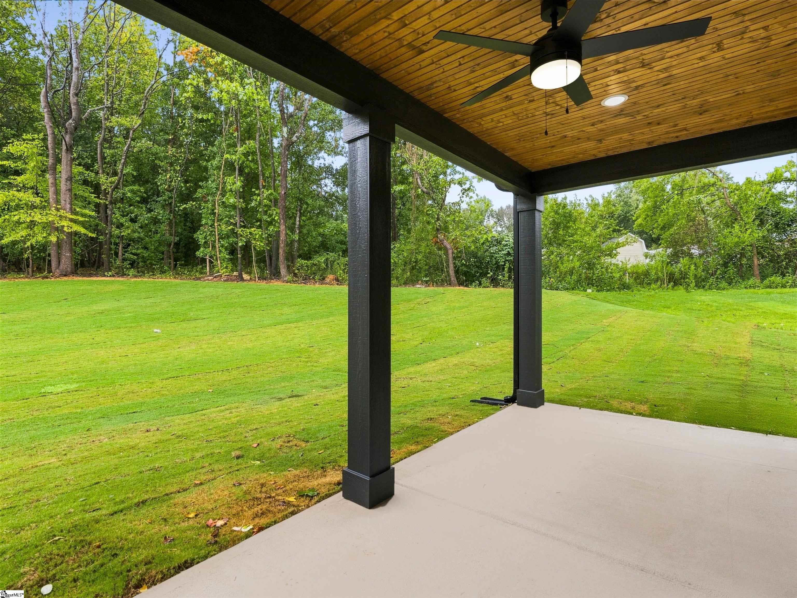106 Joyful Court Property Photo 43