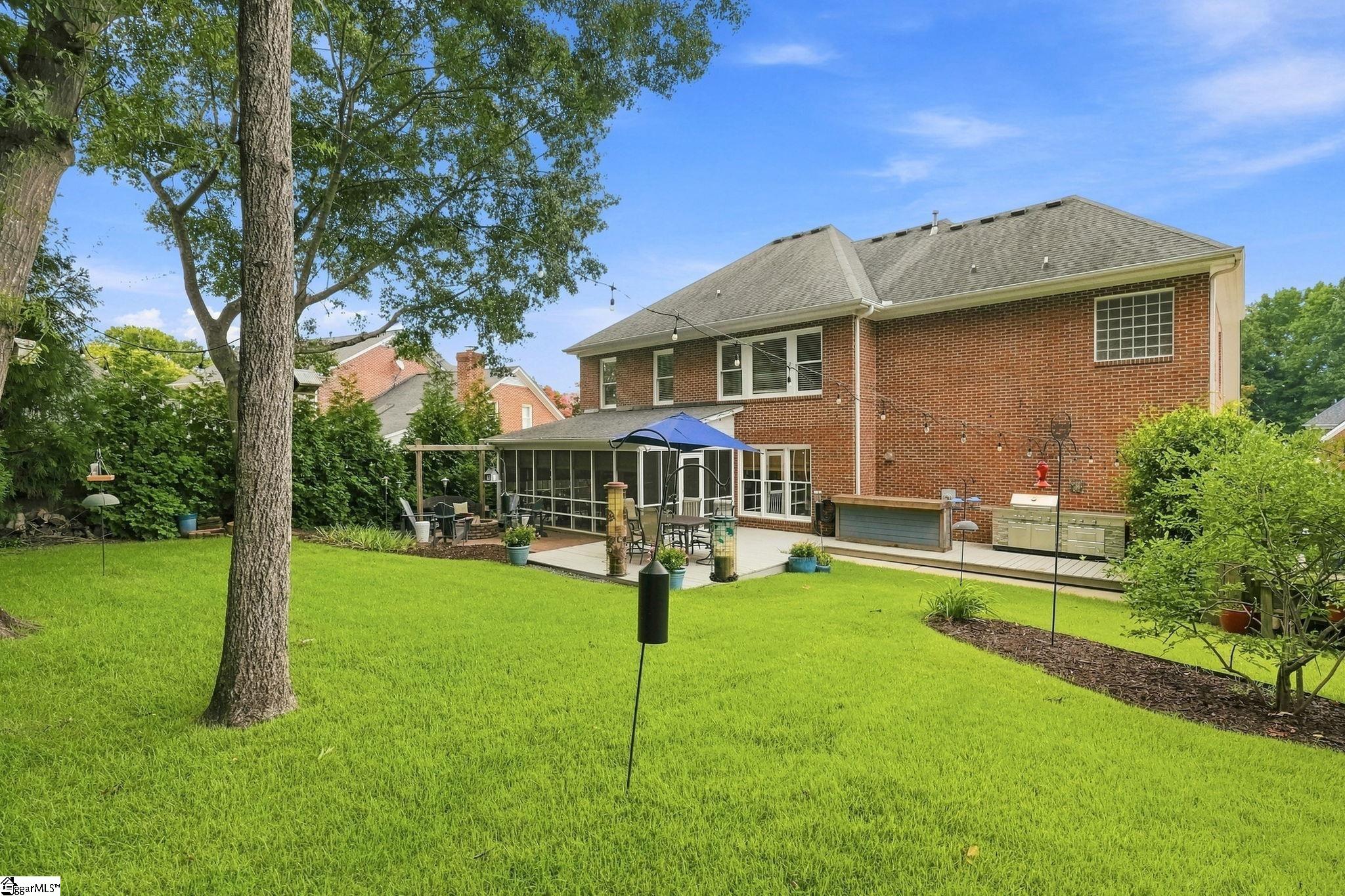 723 Carriage Hill Road Property Photo 4