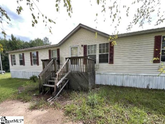 451 Crestview Drive Property Photo 2
