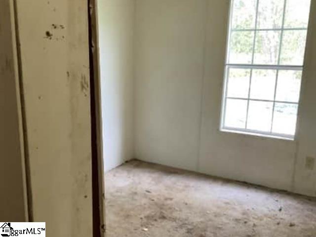 451 Crestview Drive Property Photo 5
