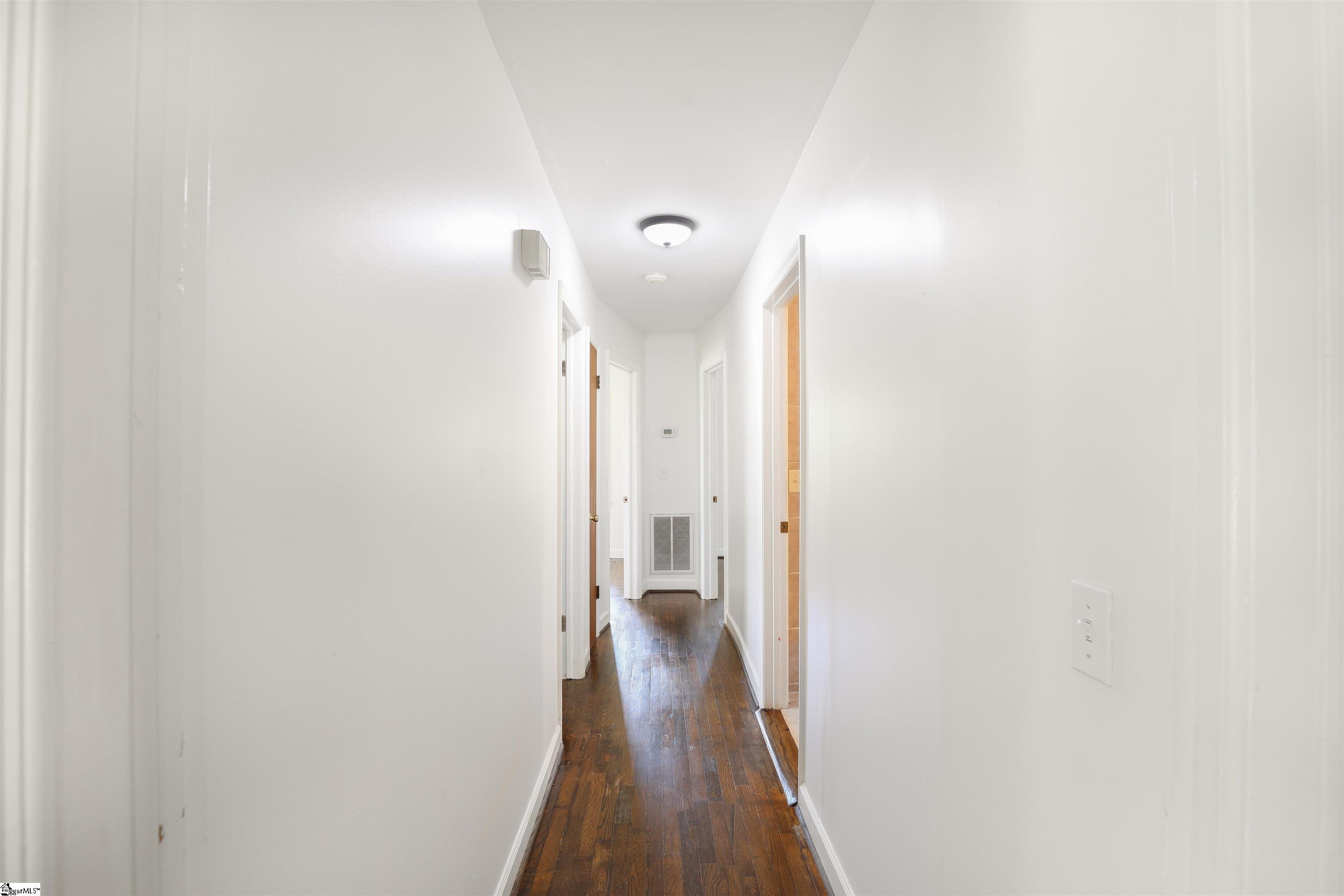 103 Belmont Circle Property Photo 13