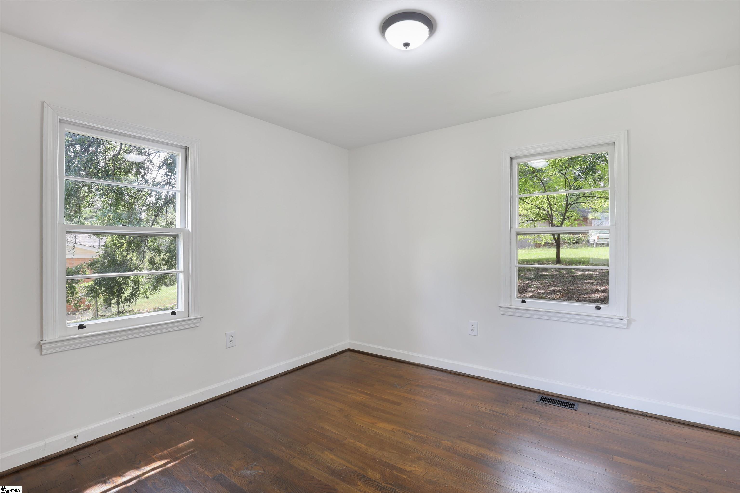 103 Belmont Circle Property Photo 16