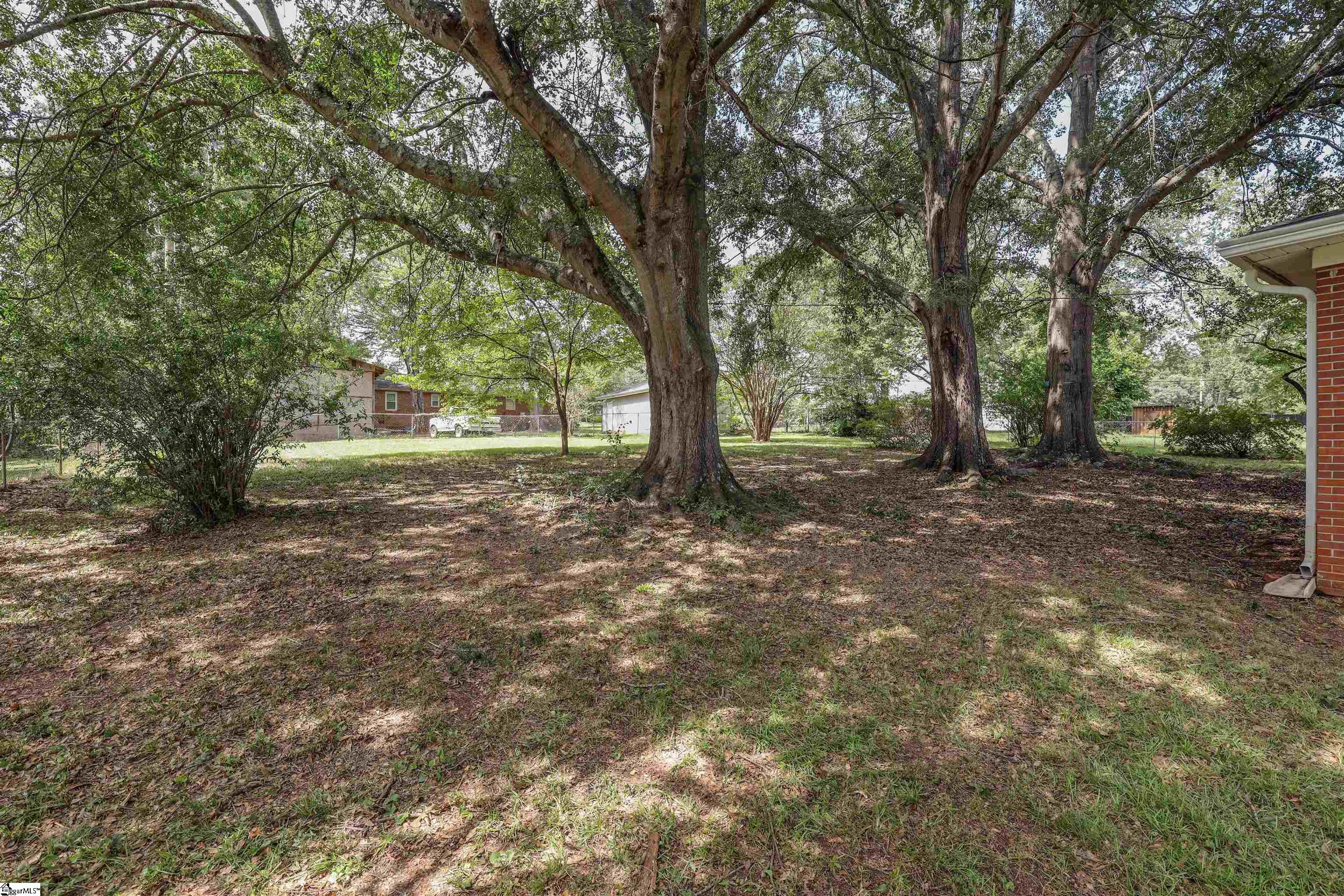 103 Belmont Circle Property Photo 24