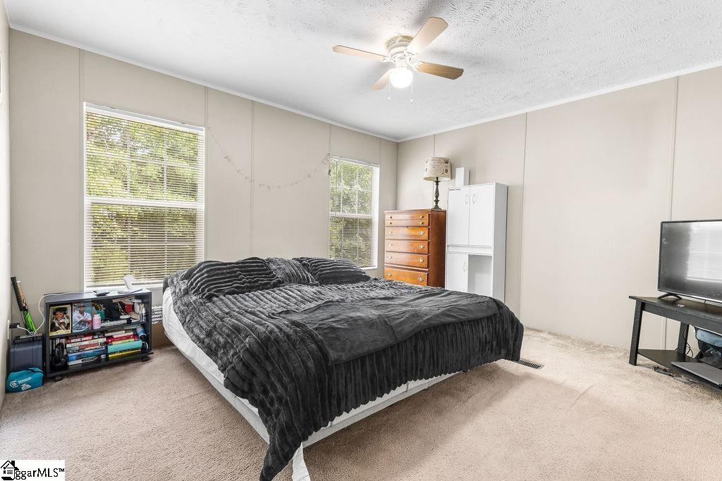 200 Eva Plaza Property Photo 12