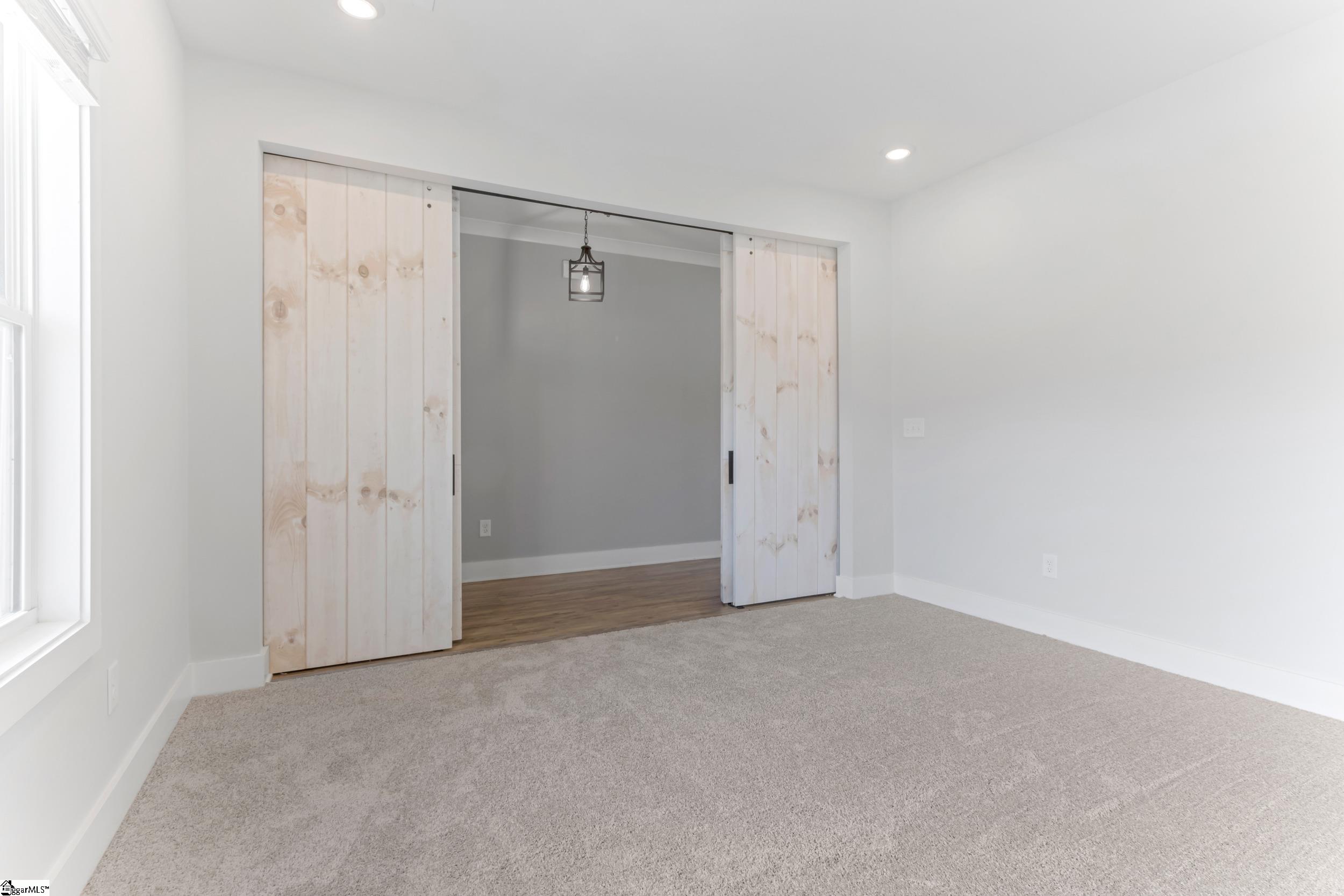 315 Pewter Circle Property Photo 6