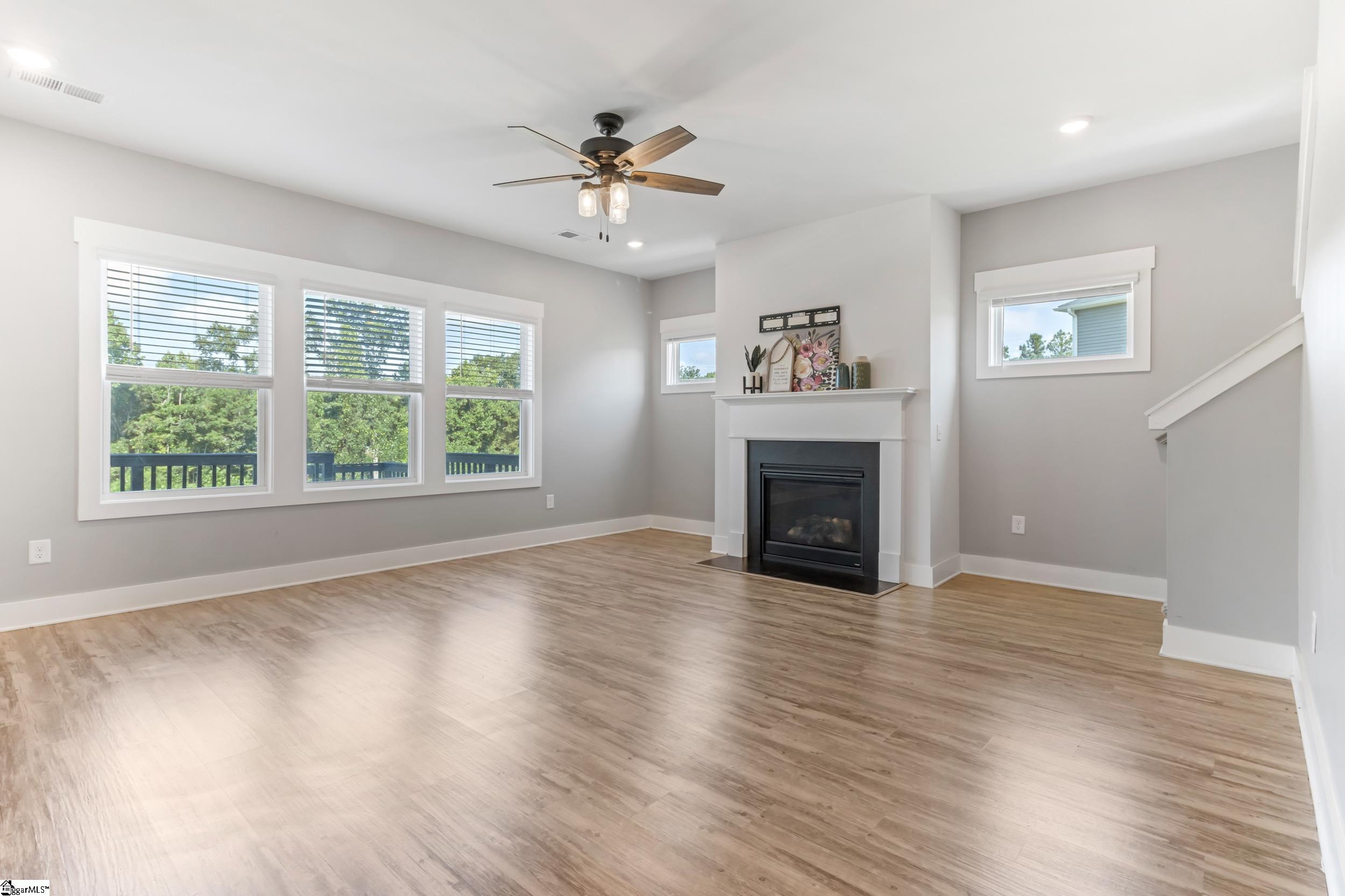 315 Pewter Circle Property Photo 8