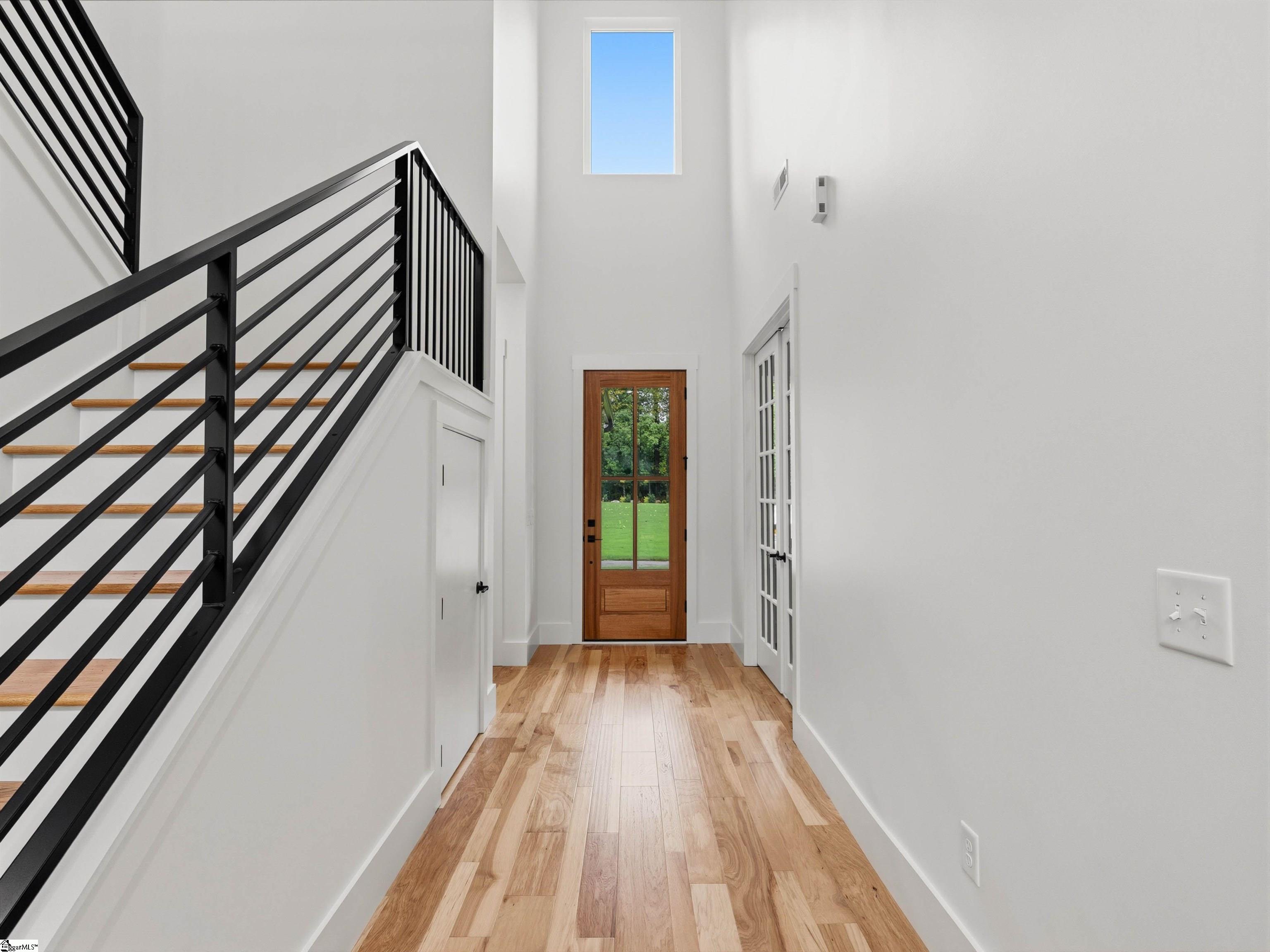 102 Joyful Court Property Photo 7