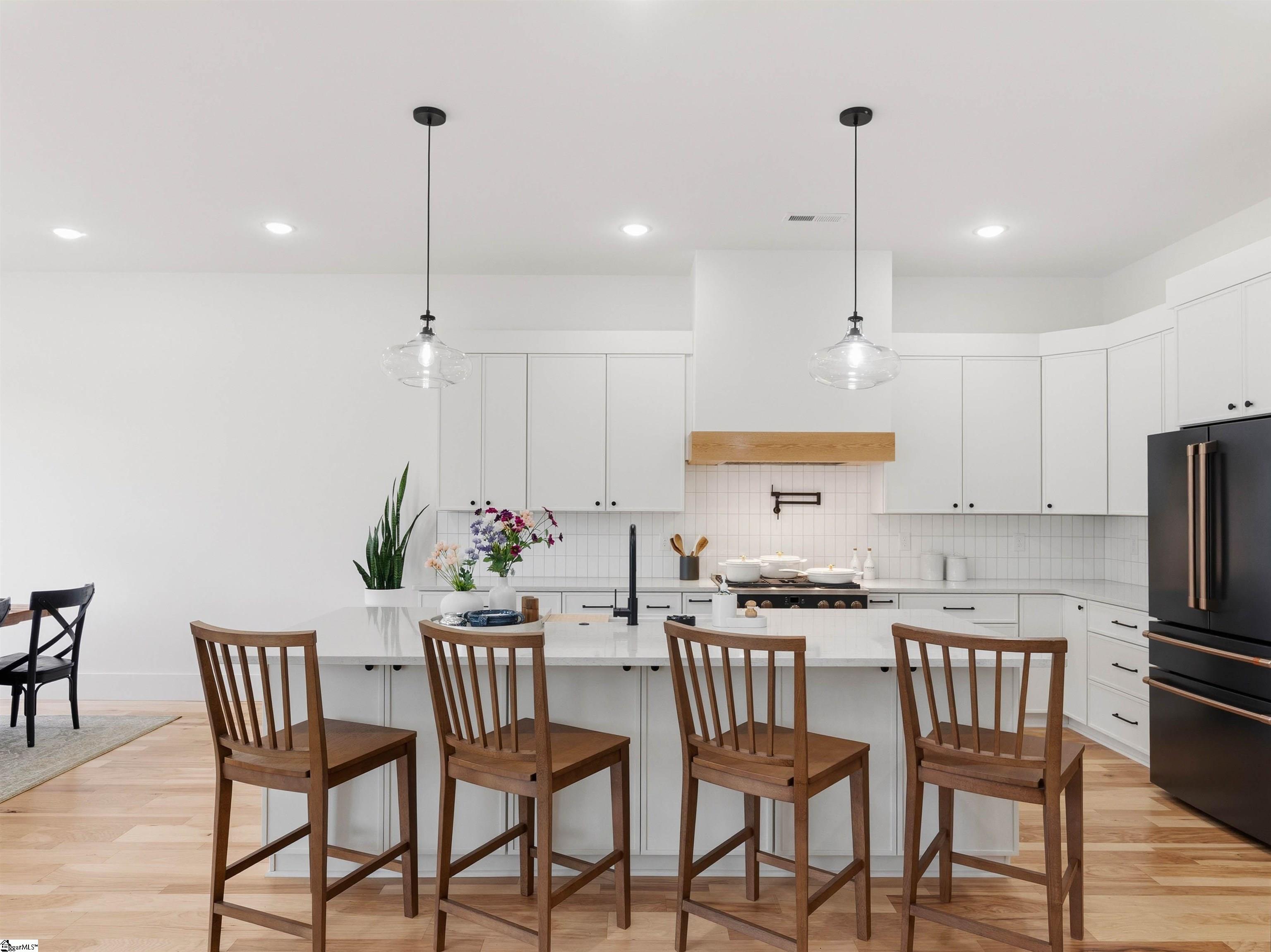 102 Joyful Court Property Photo 17