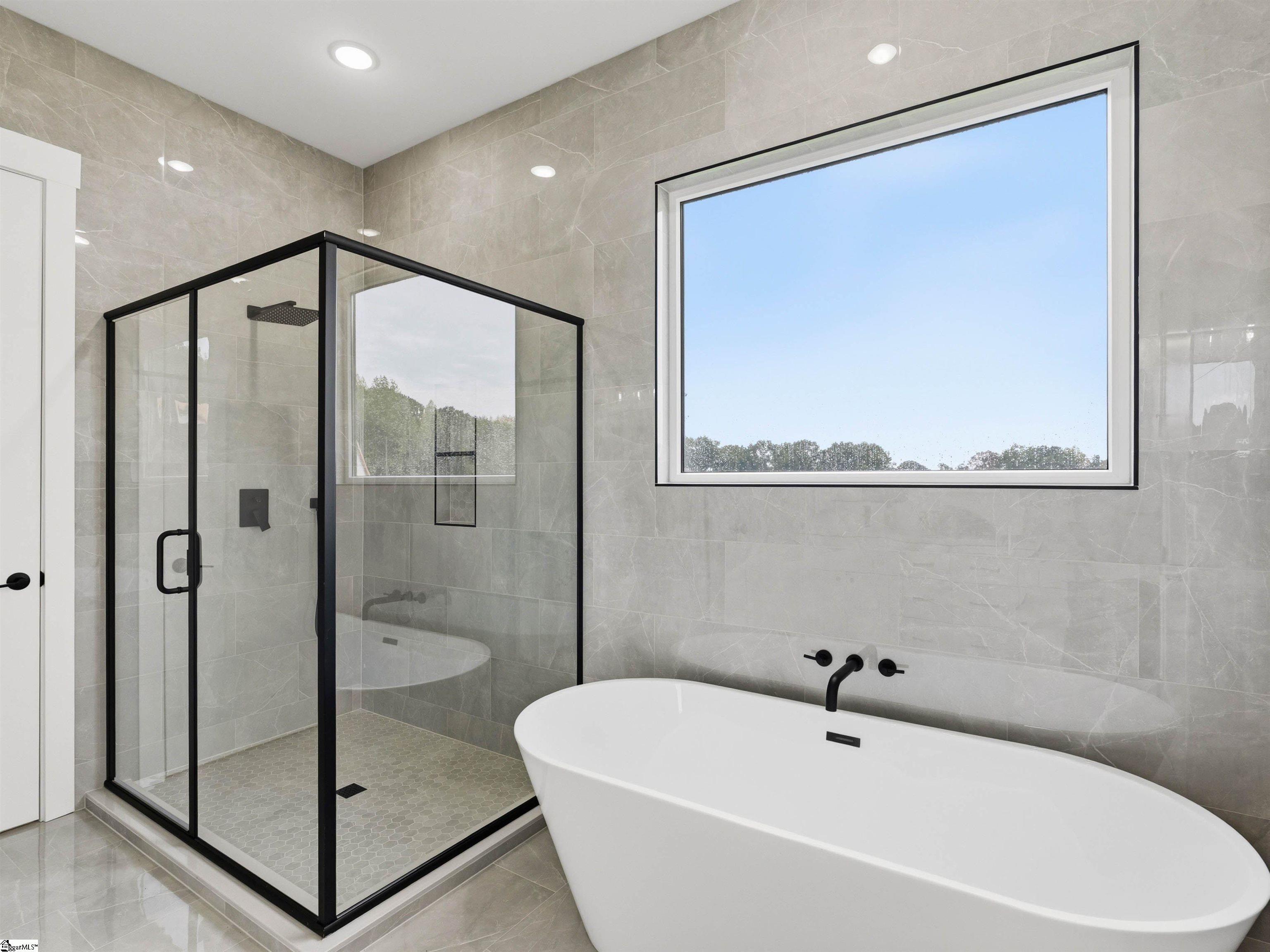 102 Joyful Court Property Photo 32