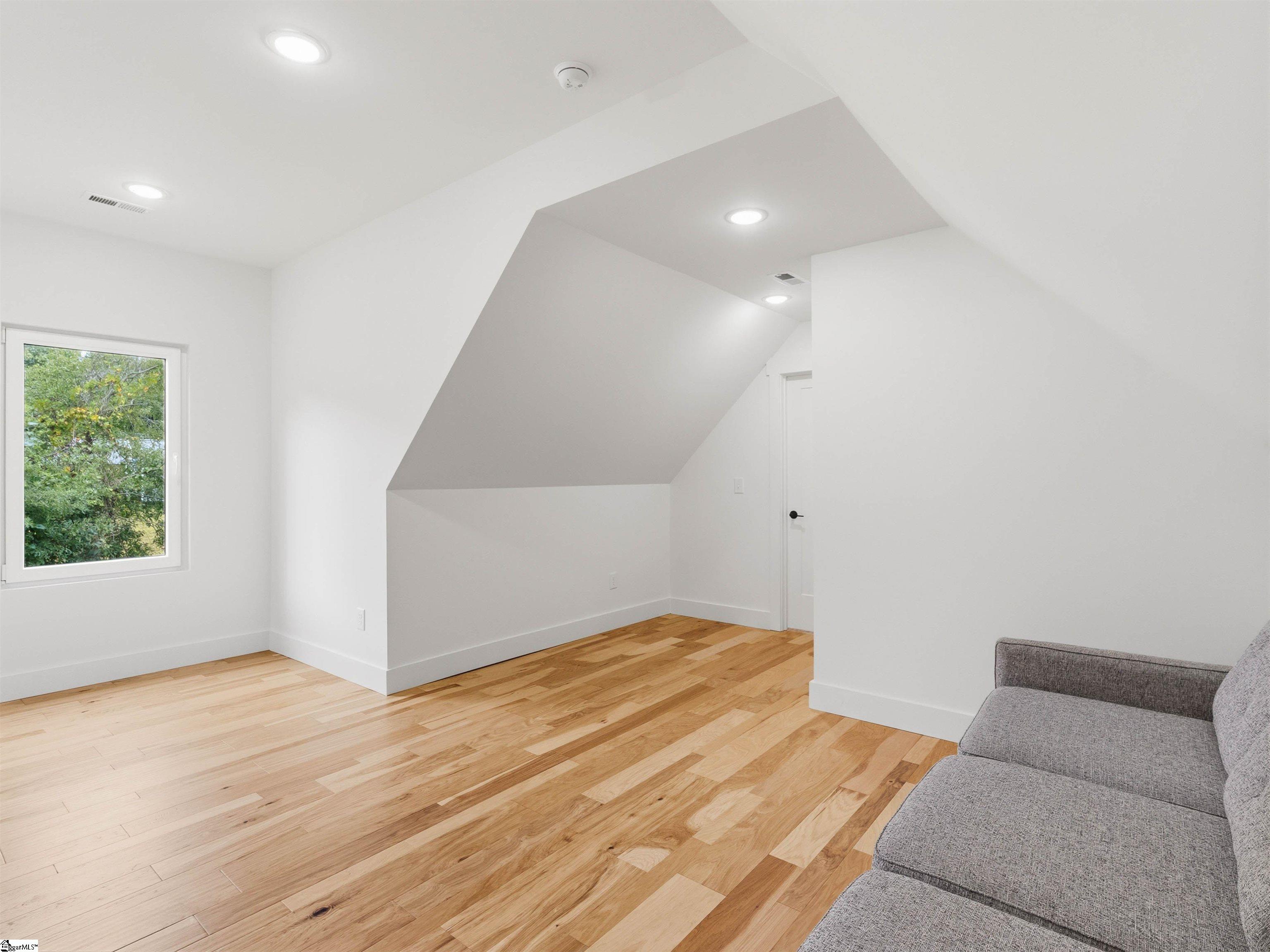 102 Joyful Court Property Photo 41