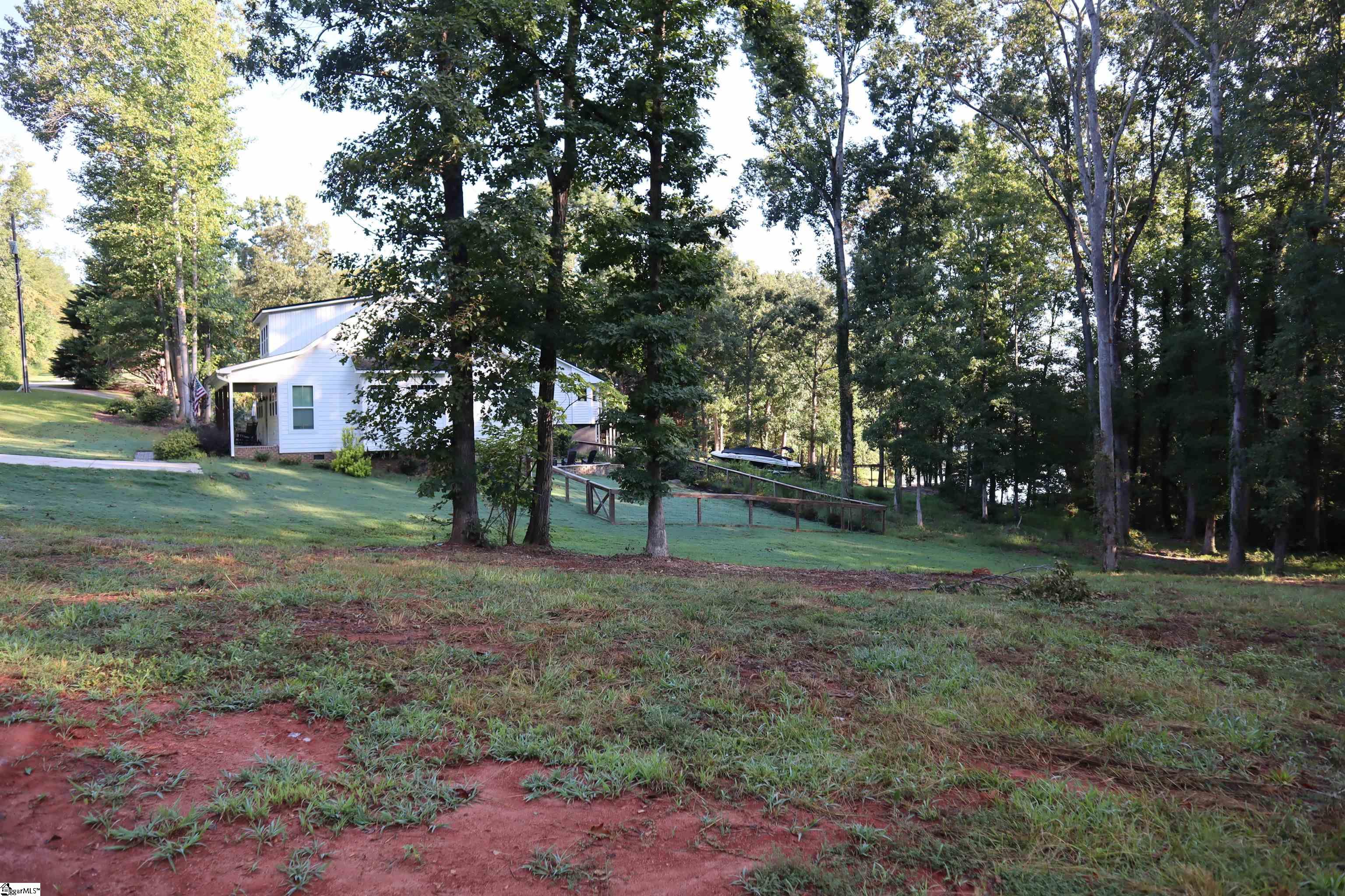 136 Amber Drive Property Photo 23