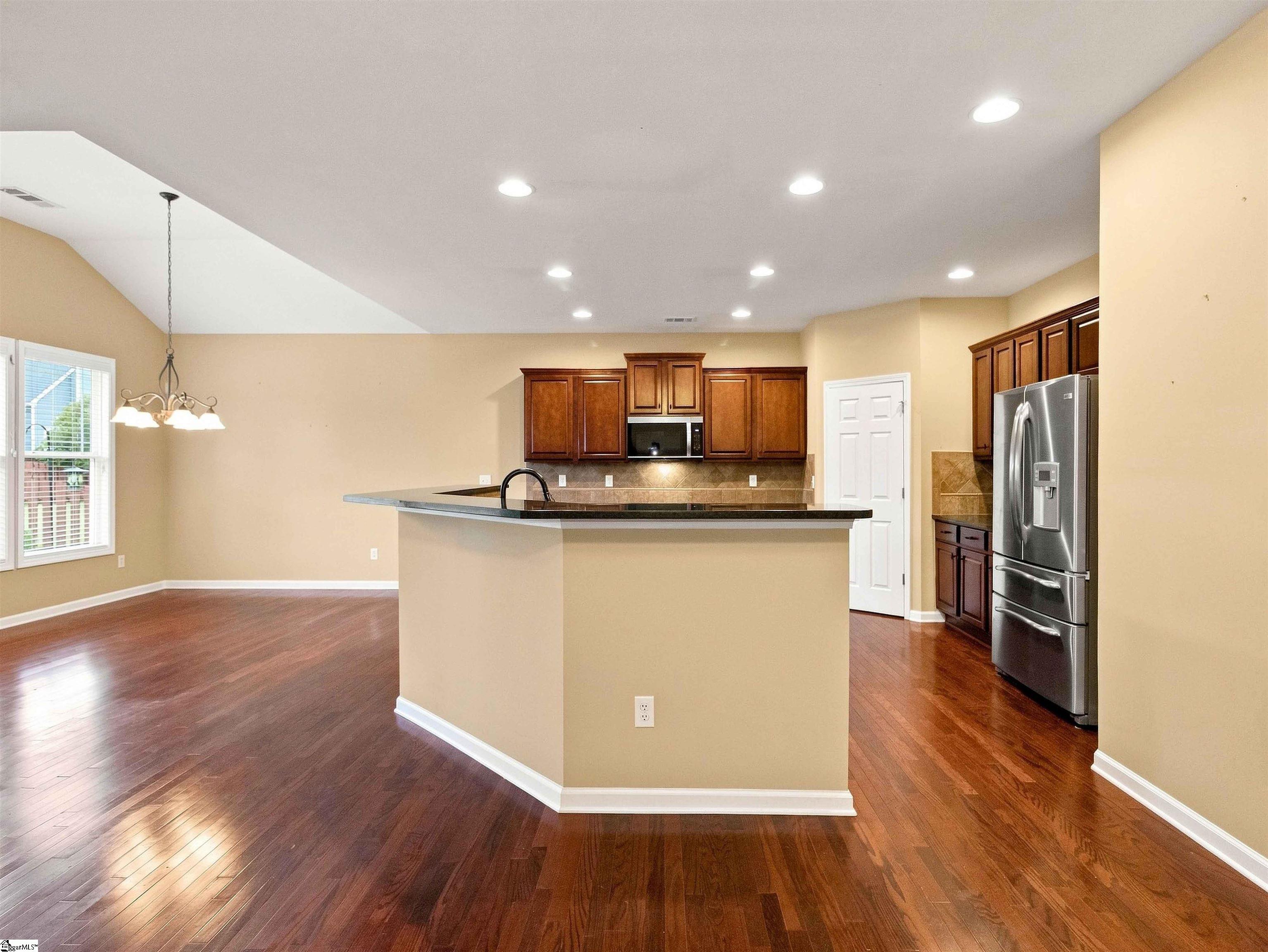 11 Roanoke Hills Court Property Photo 20