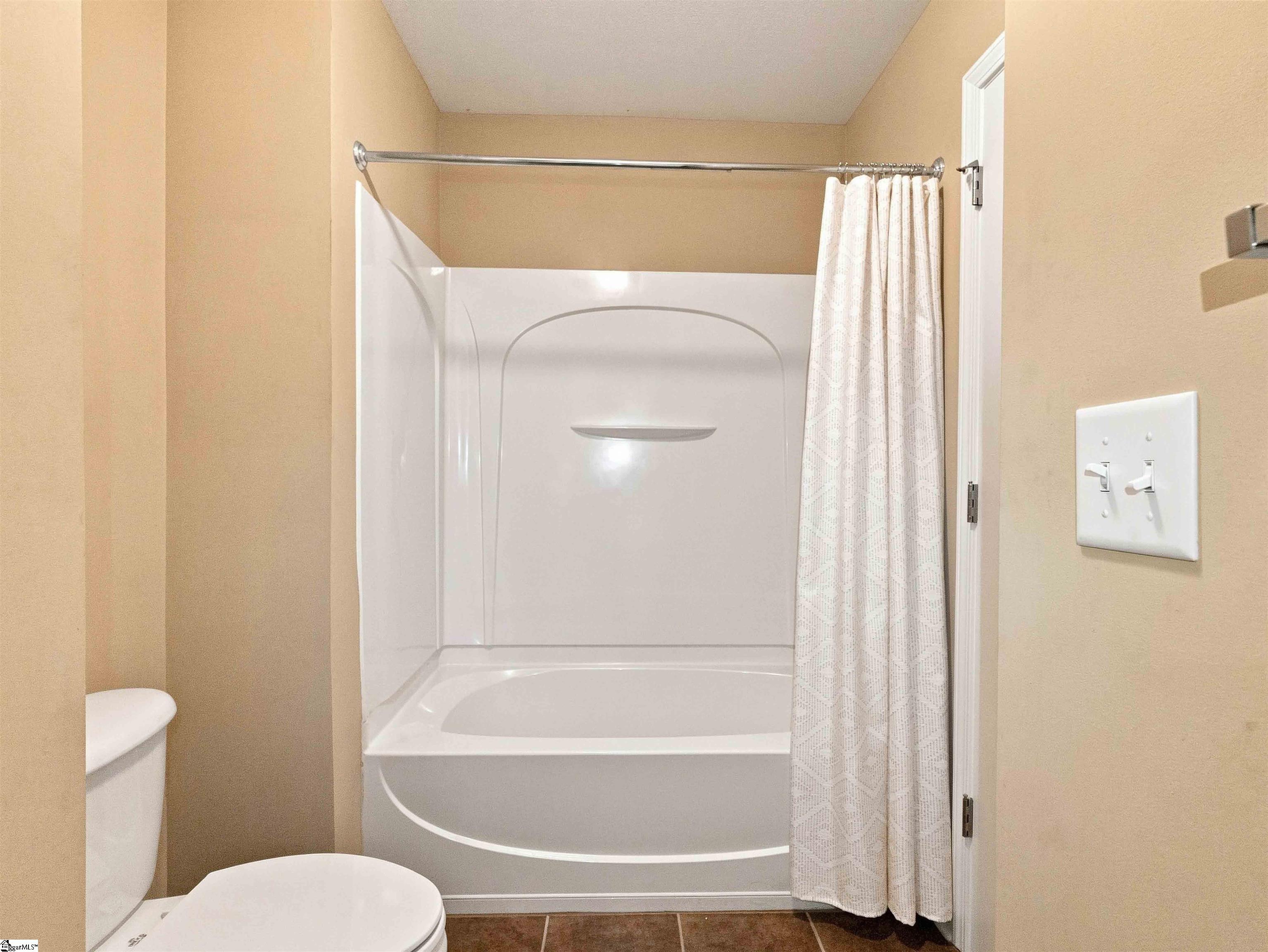 11 Roanoke Hills Court Property Photo 38