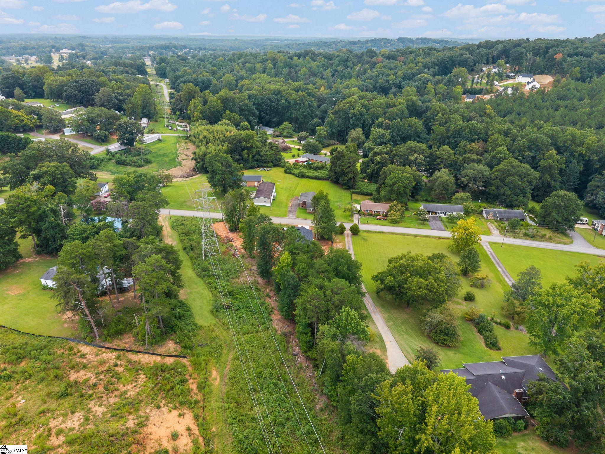 1010 Highland Road Property Photo 4