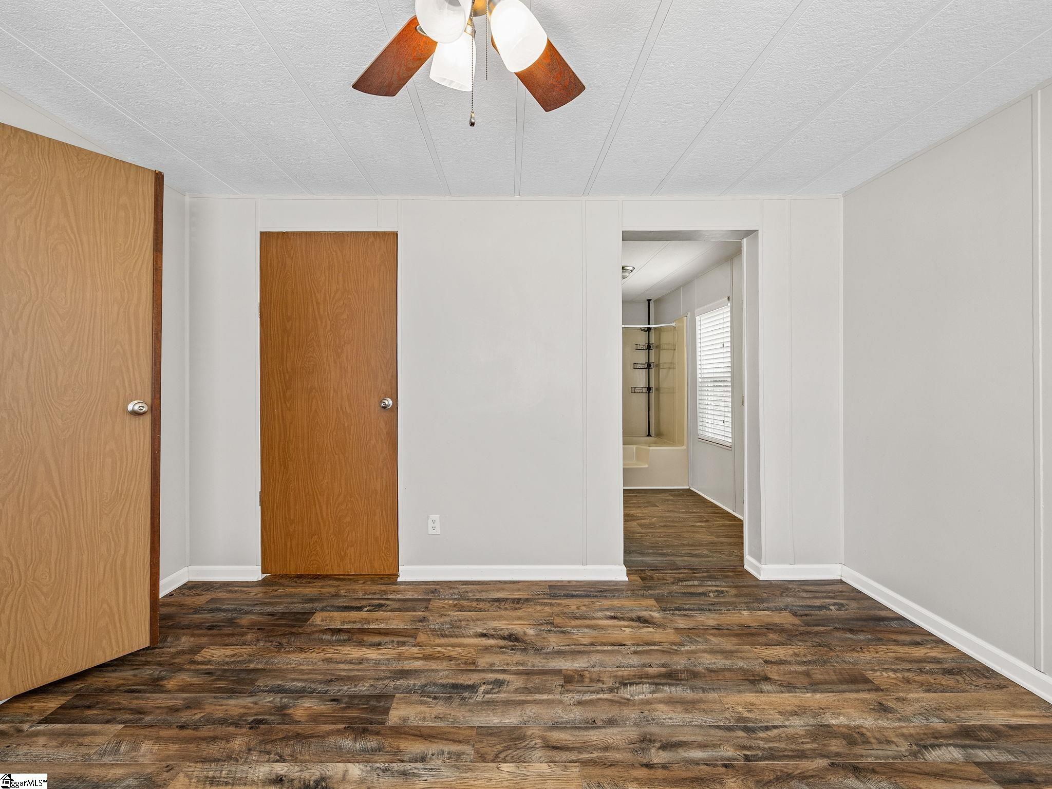499 Murph Road Property Photo 17