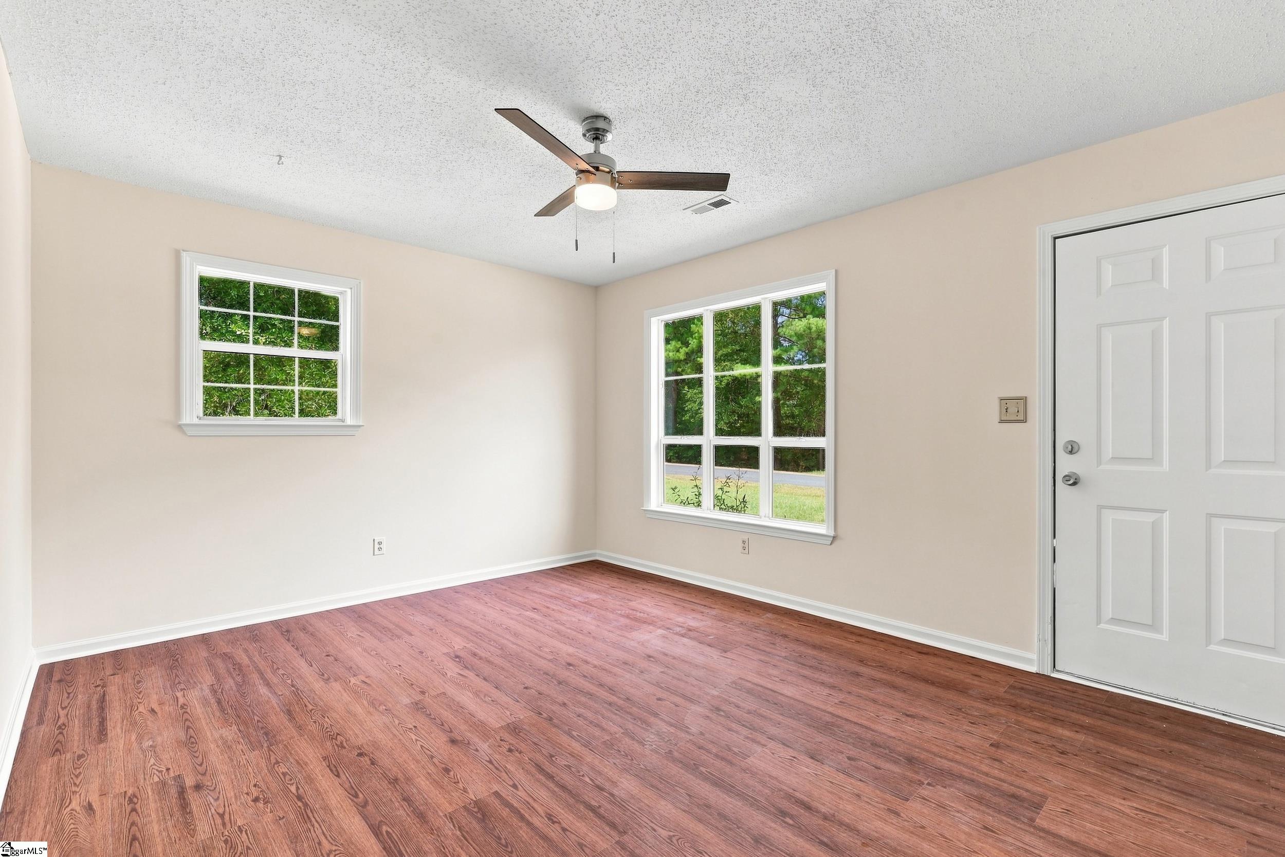140 Joe Walker Road Property Photo 8
