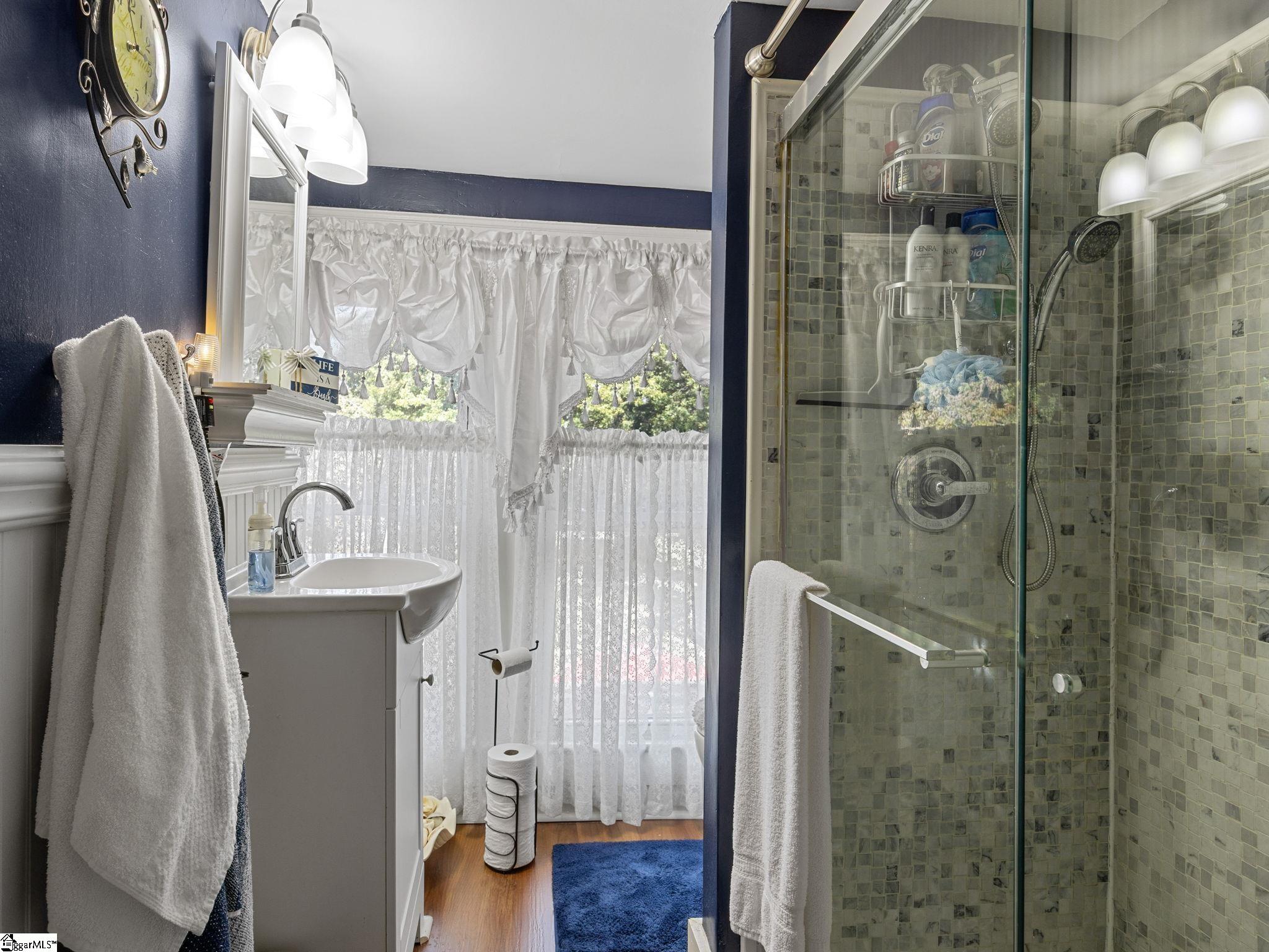 401 E Rutledge Avenue Property Photo 38