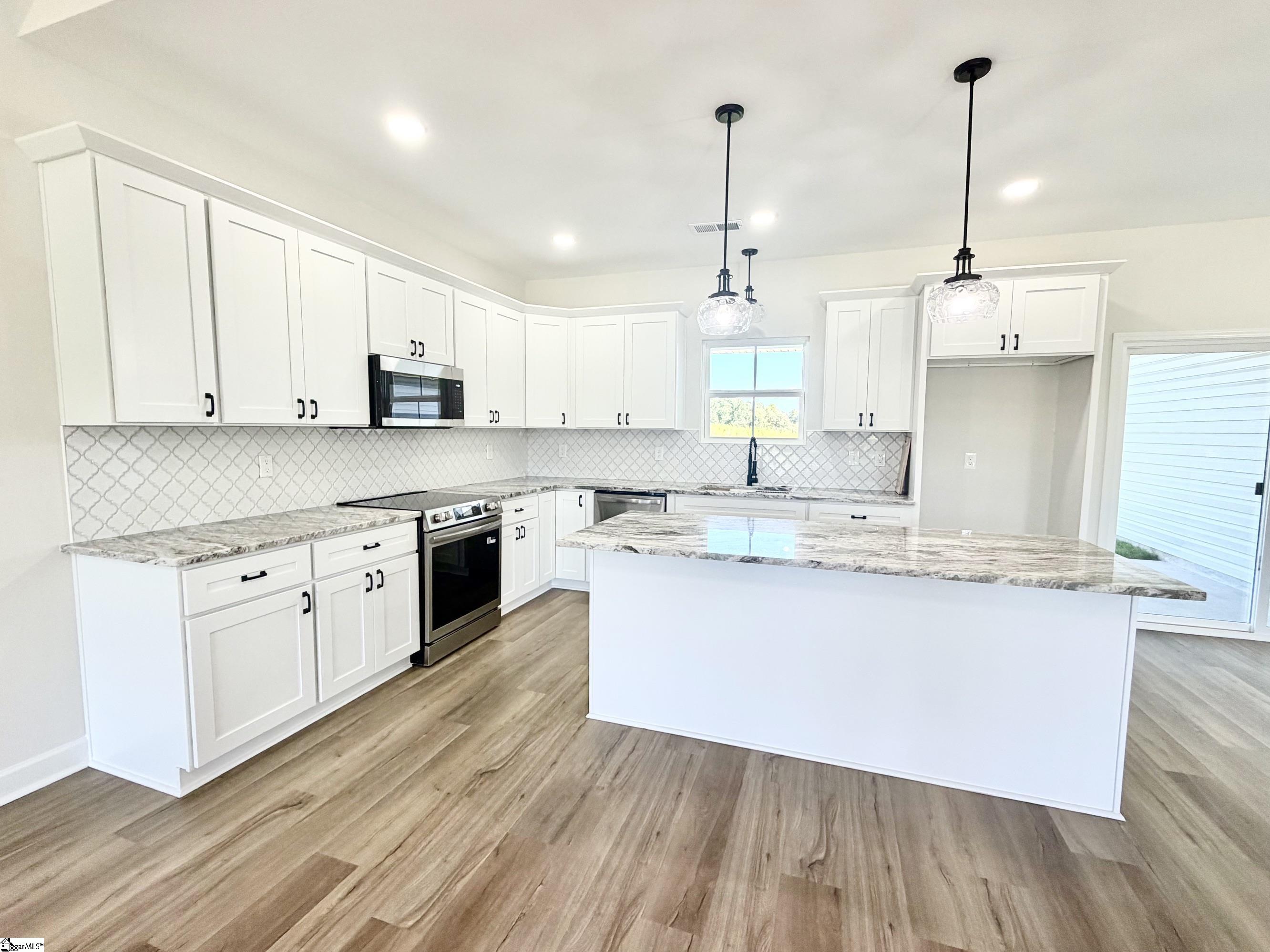 2693 Friendship Church Road Property Photo 6