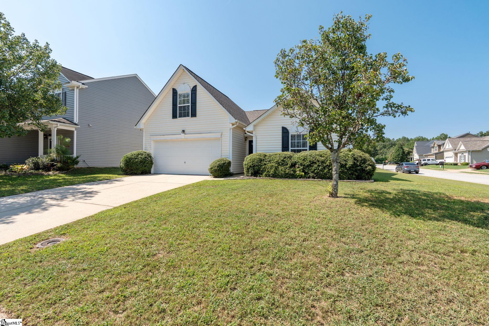 100 Becket Court Property Photo 2