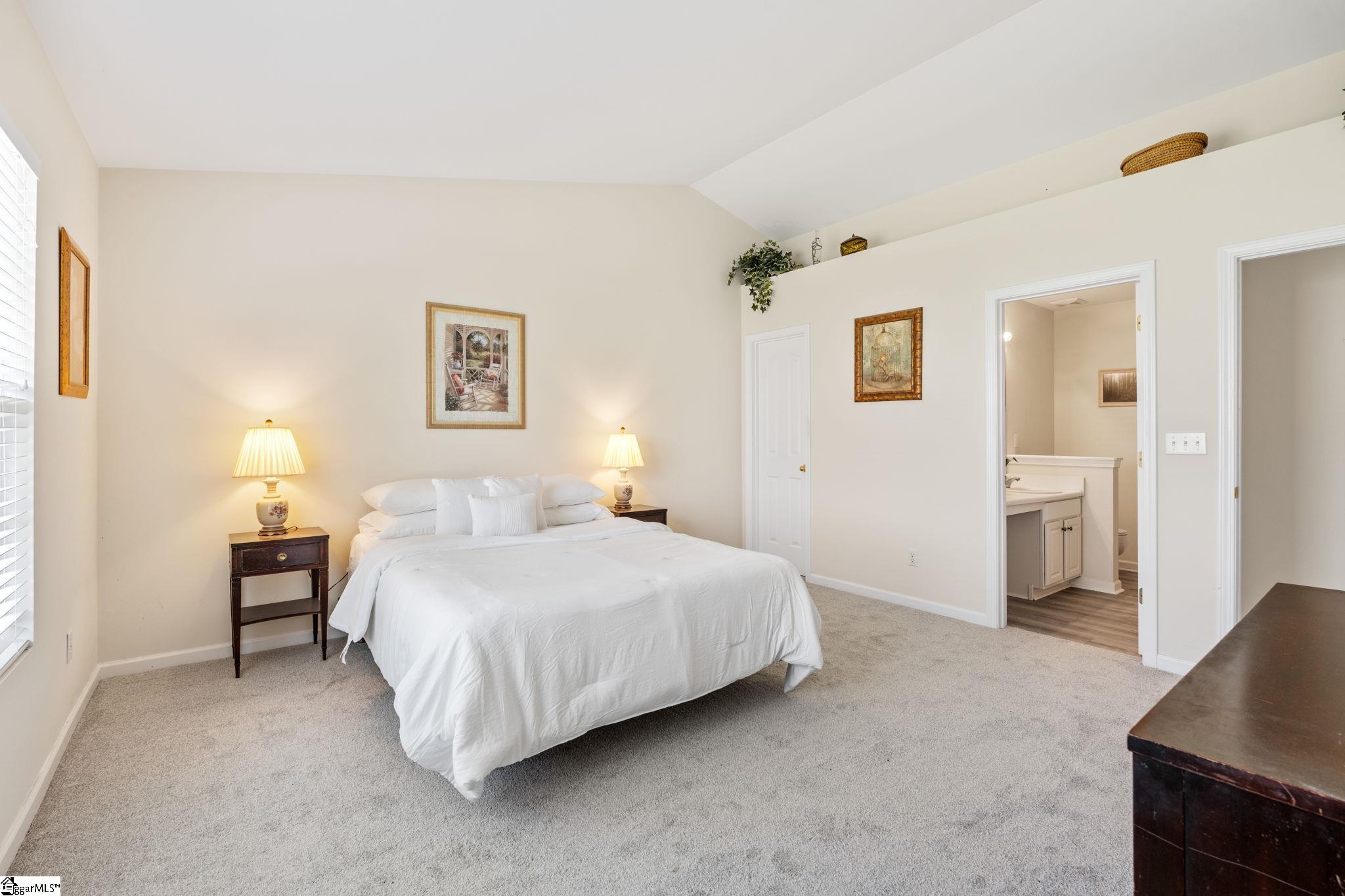 100 Becket Court Property Photo 17