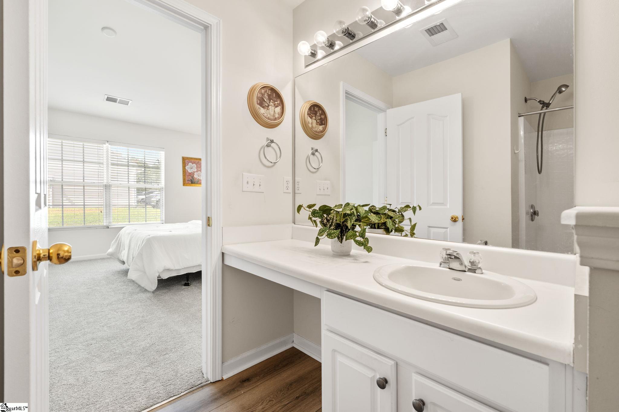 100 Becket Court Property Photo 18