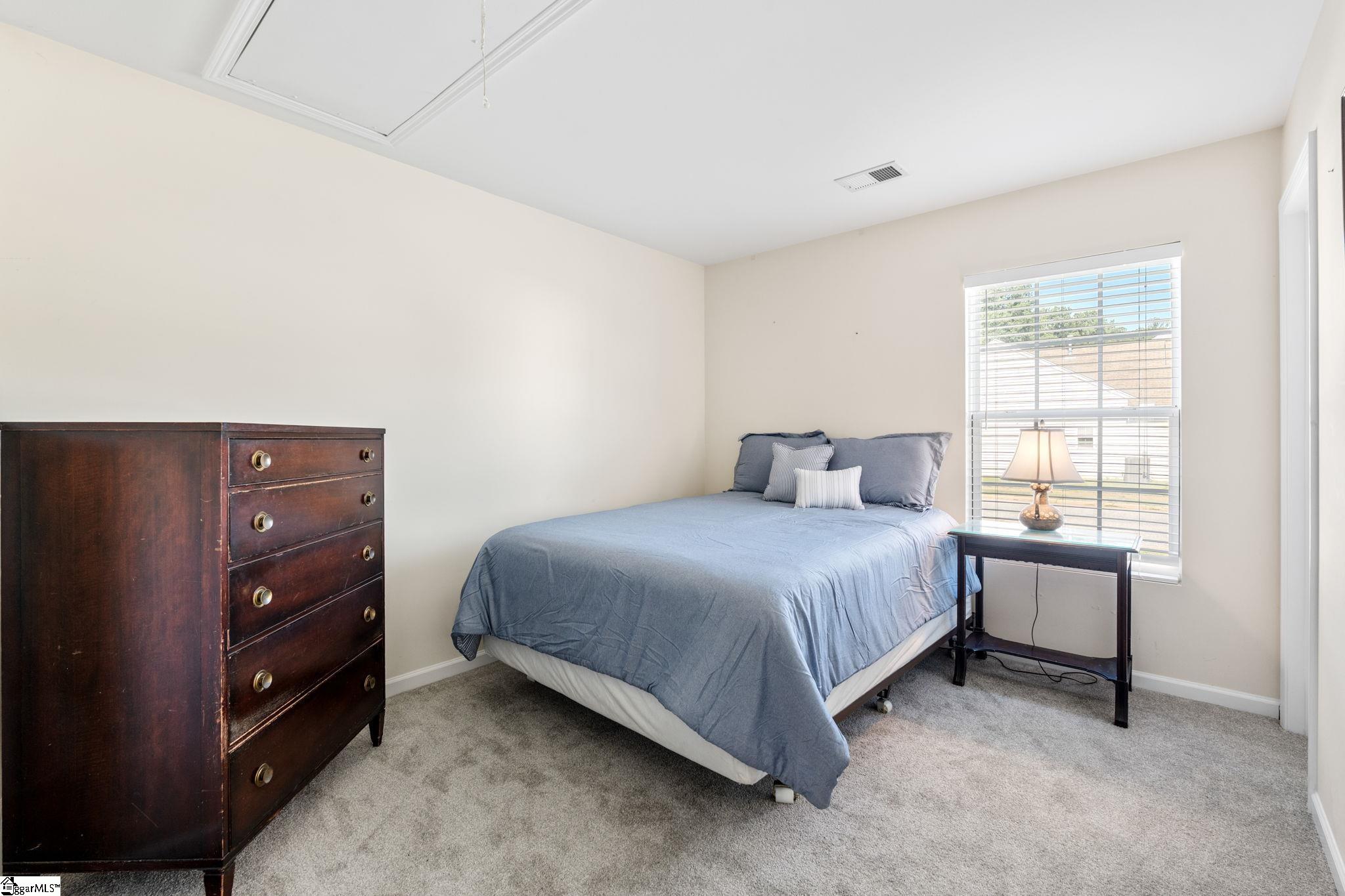 100 Becket Court Property Photo 20