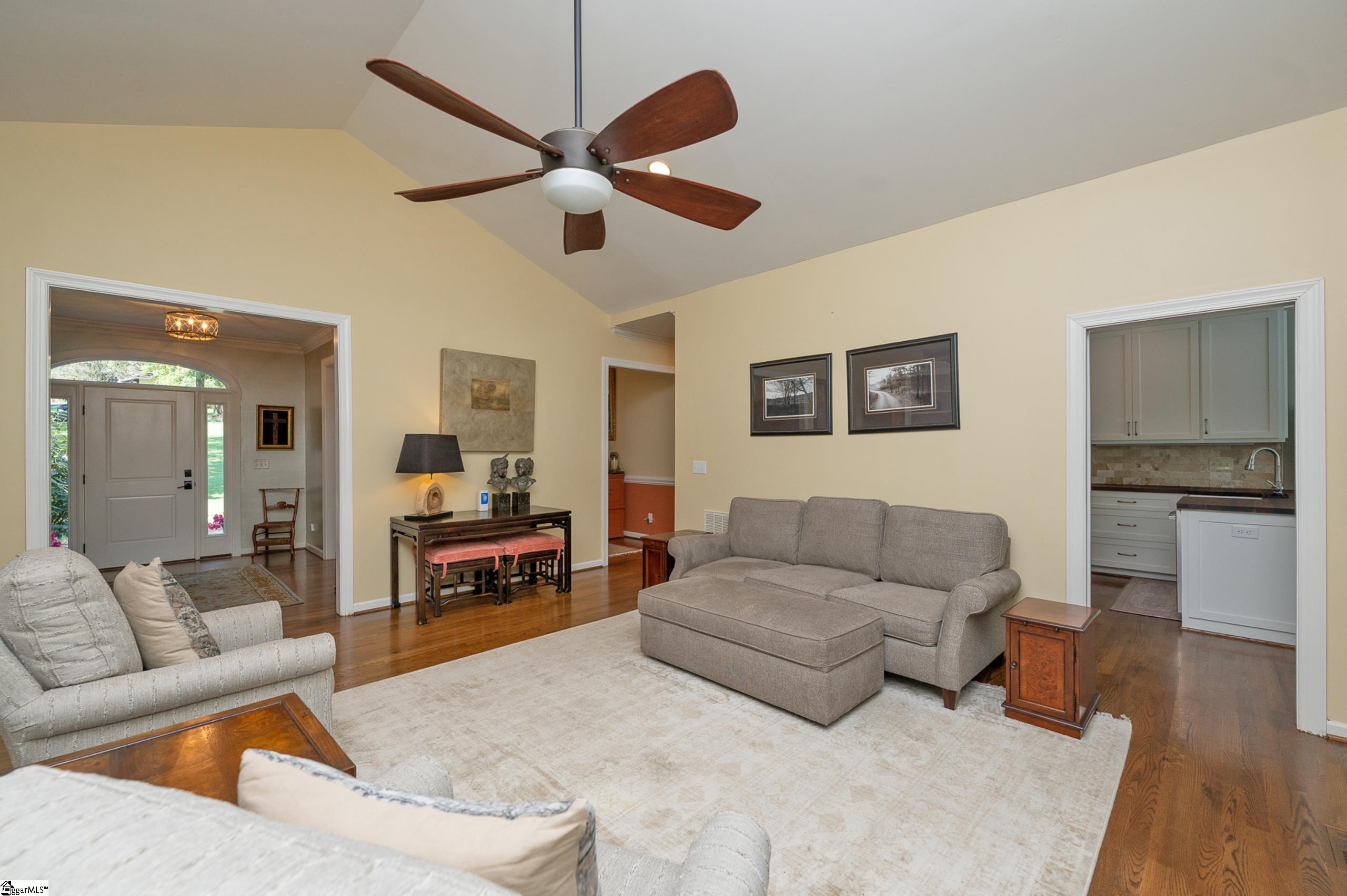 116 Blue Water Trail Property Photo 12