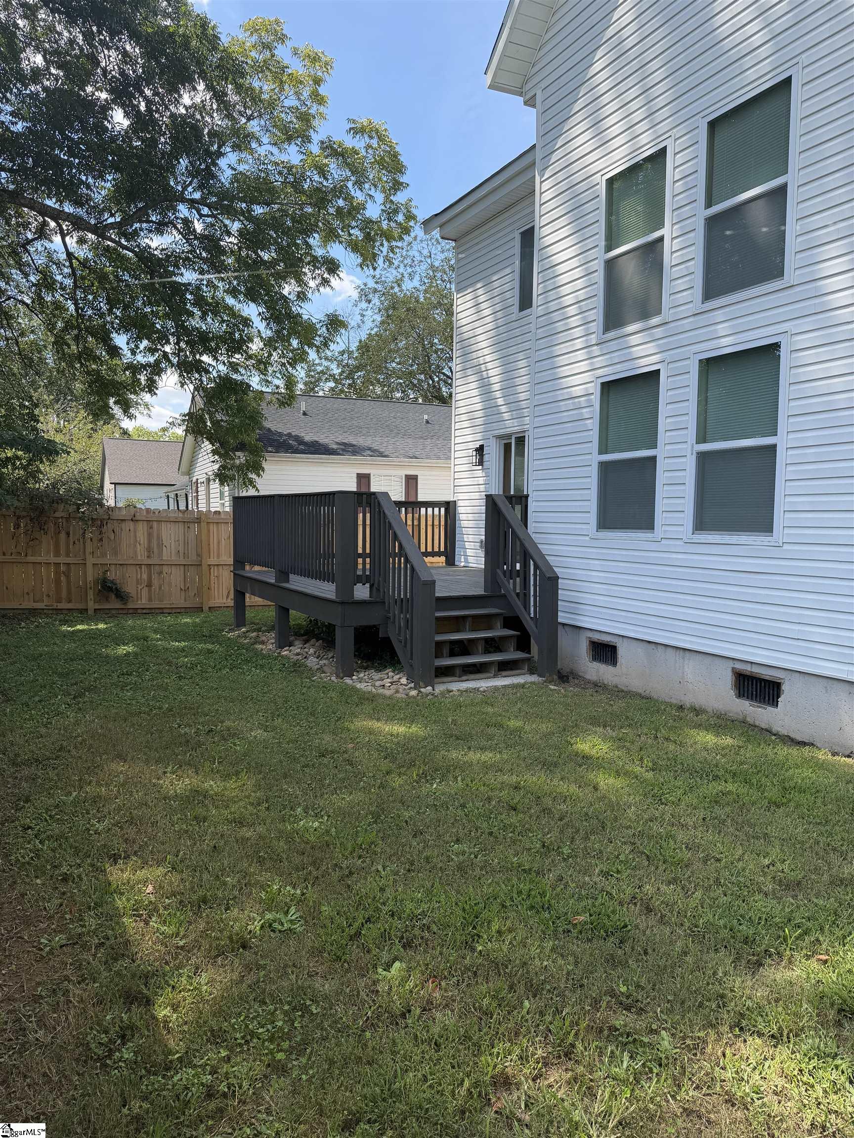 322 E Bearden Street Property Photo 17