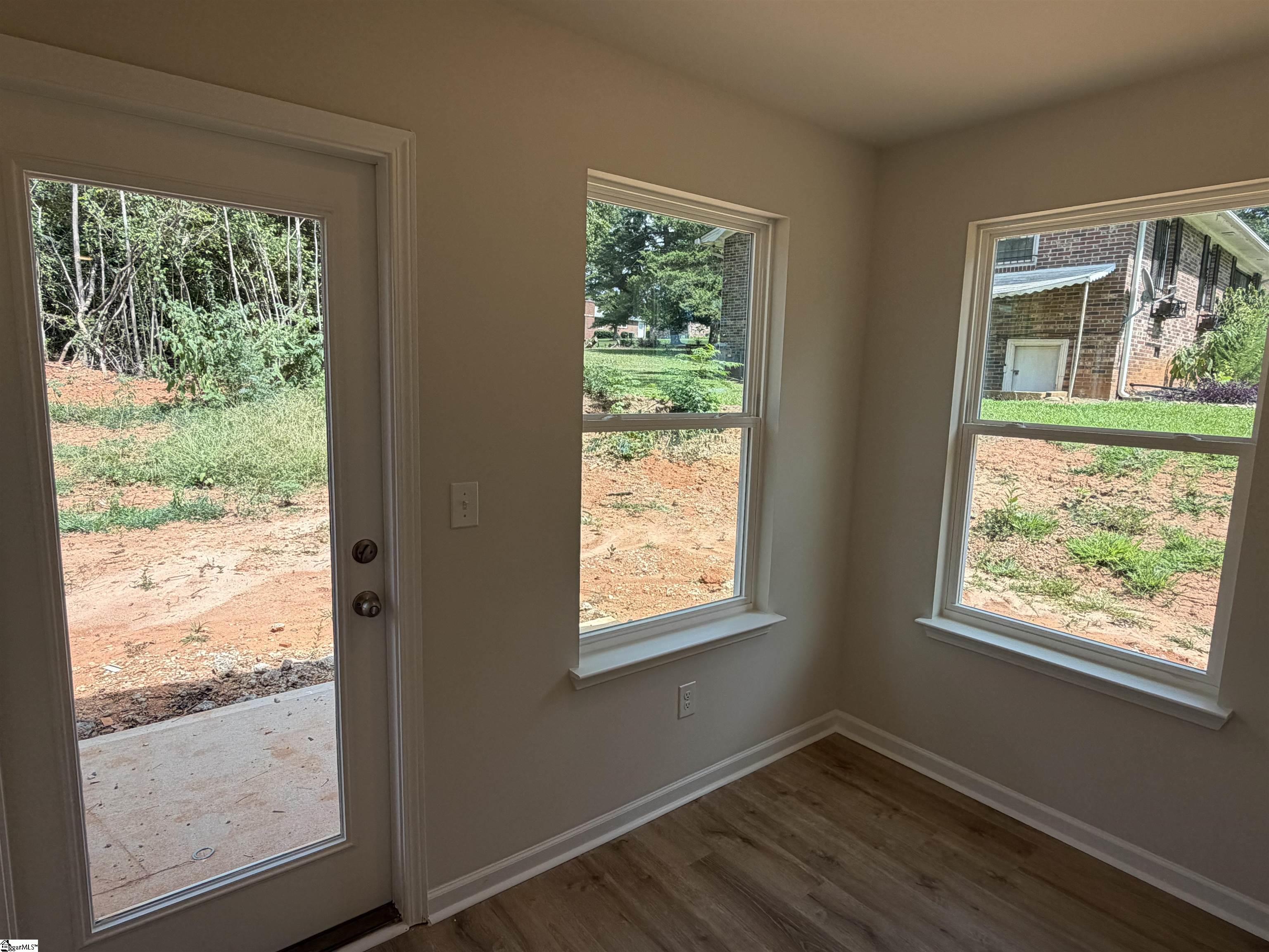 113 Barwood Circle Property Photo 7