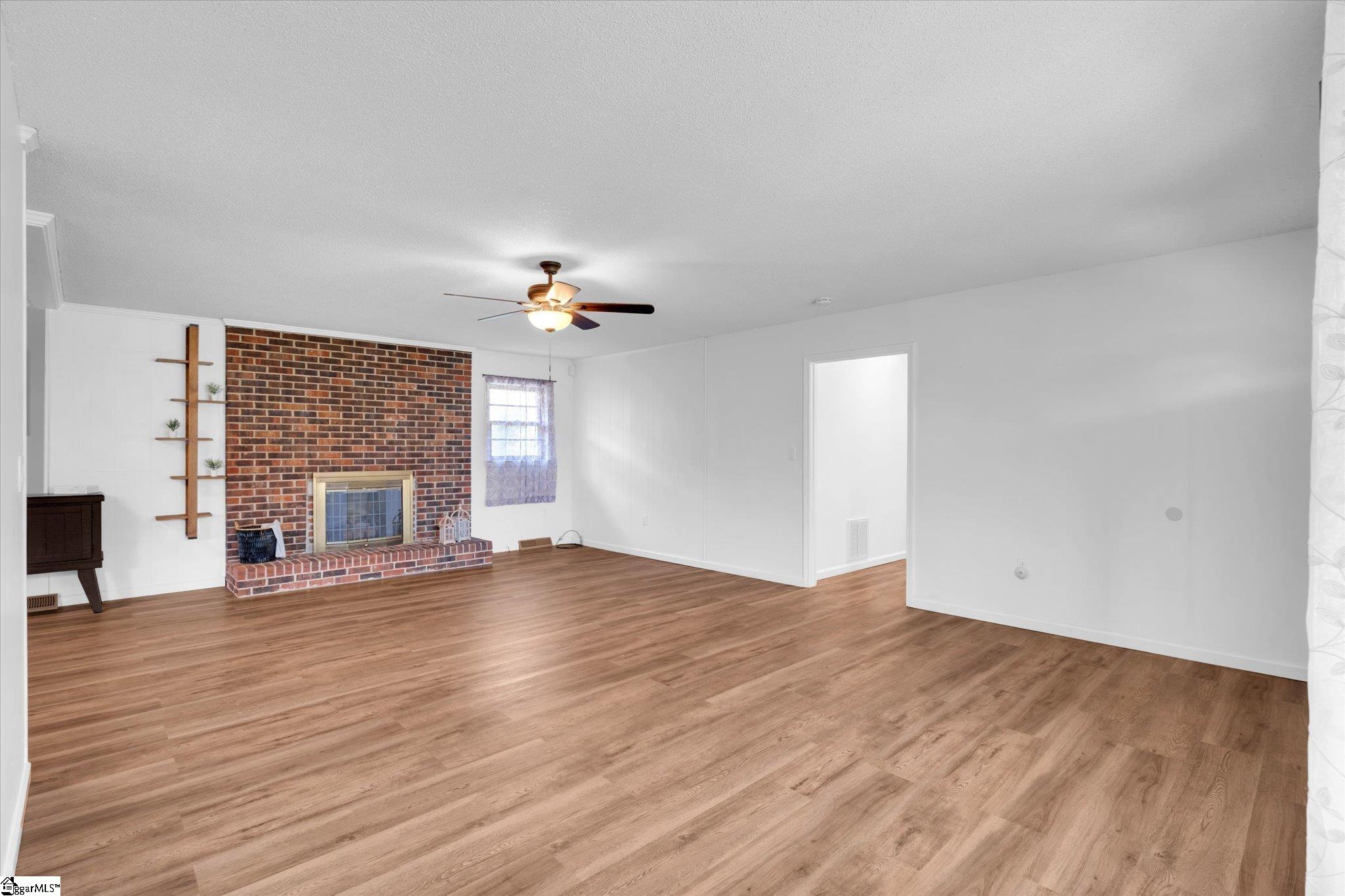 103 Princess Avenue Property Photo 6