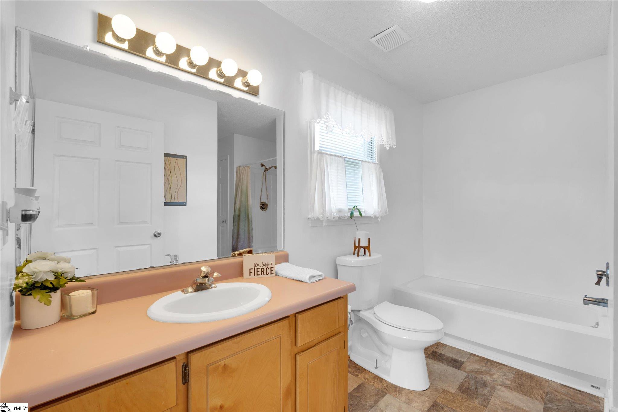 103 Princess Avenue Property Photo 30