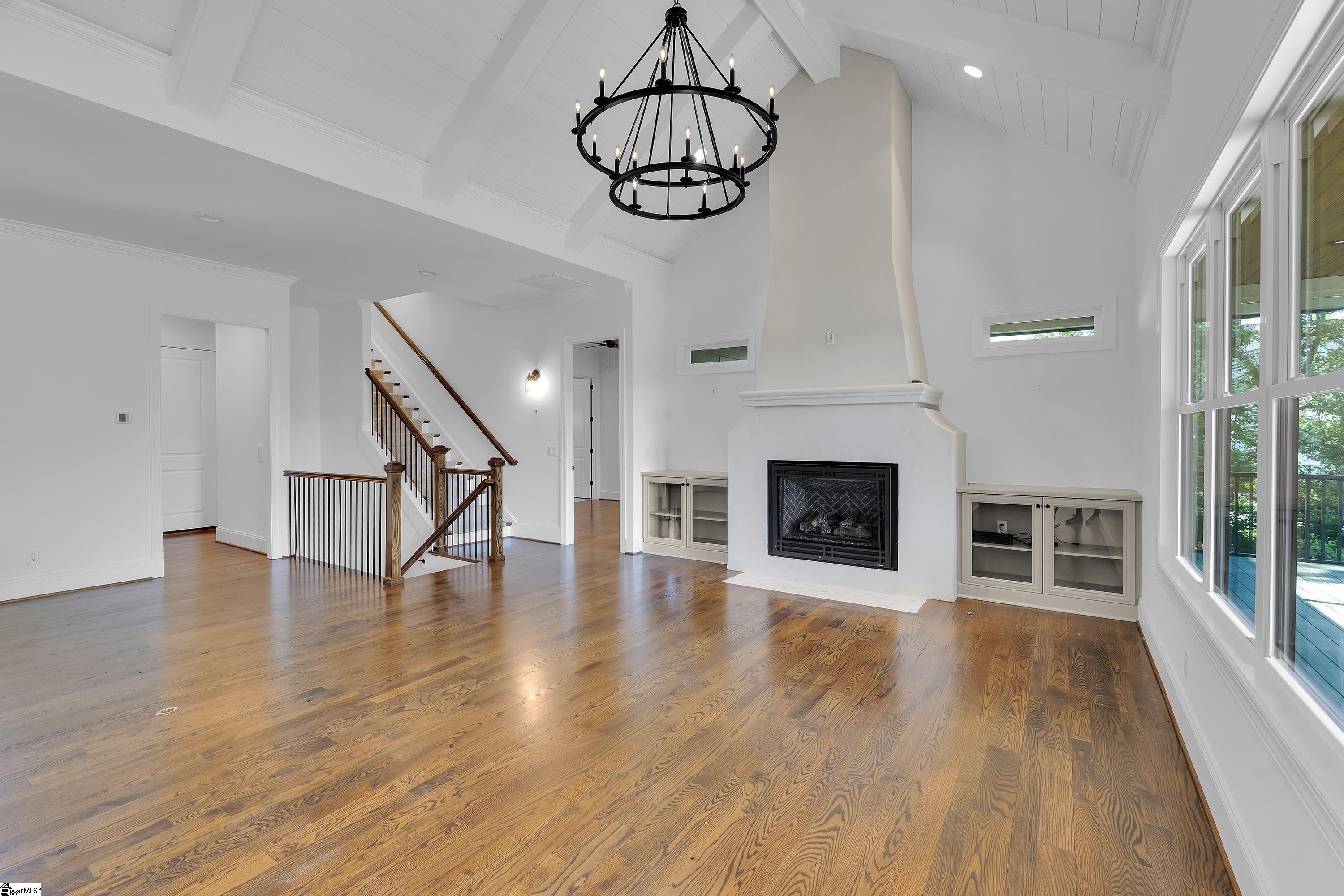 201 Chestnut Pond Lane Property Photo 8