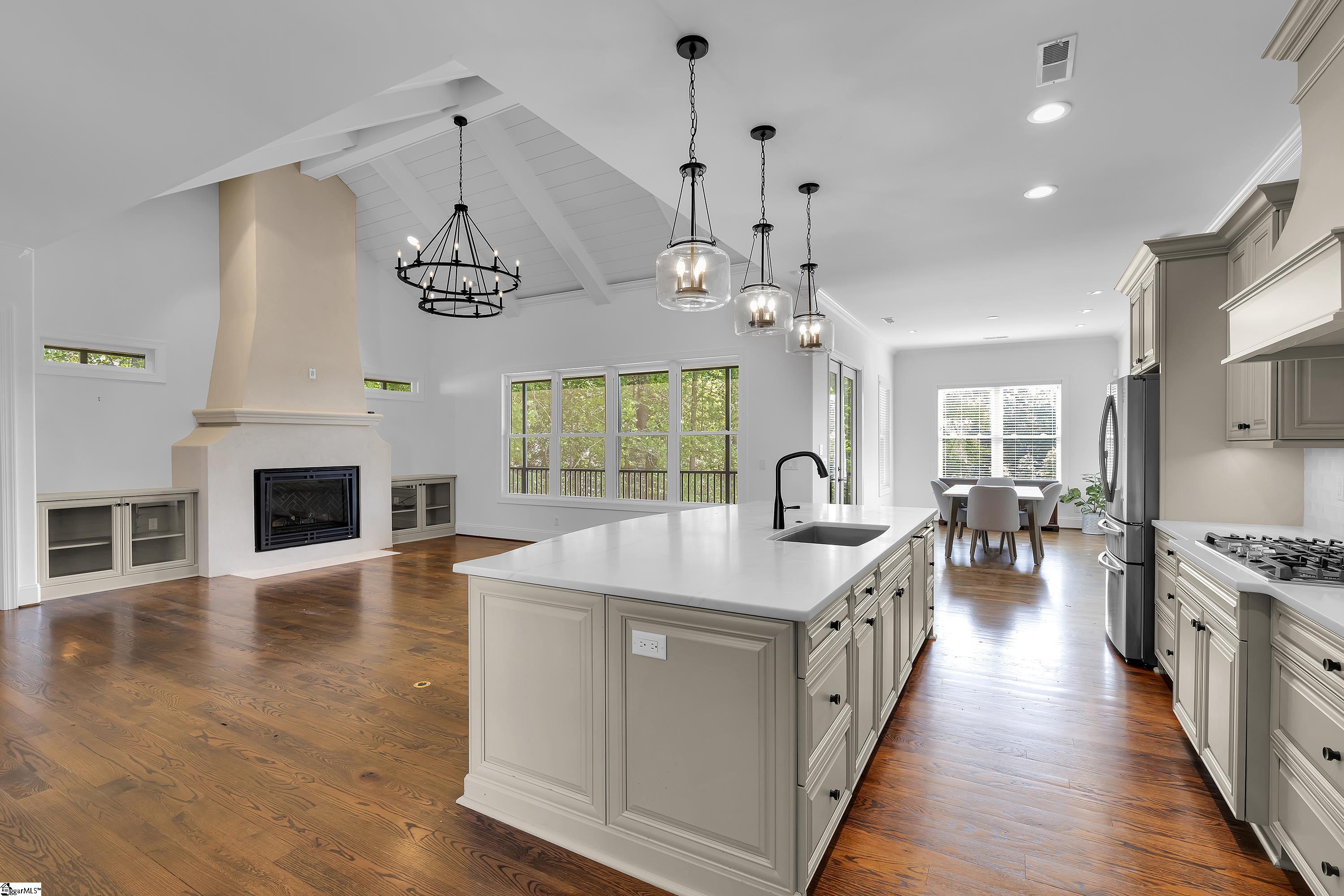 201 Chestnut Pond Lane Property Photo 11