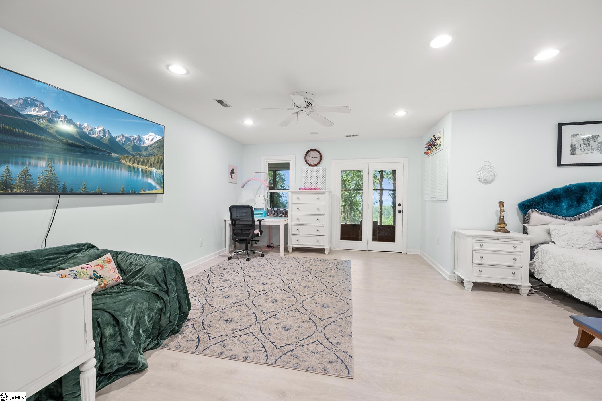 130 Raptor Way Property Photo 28