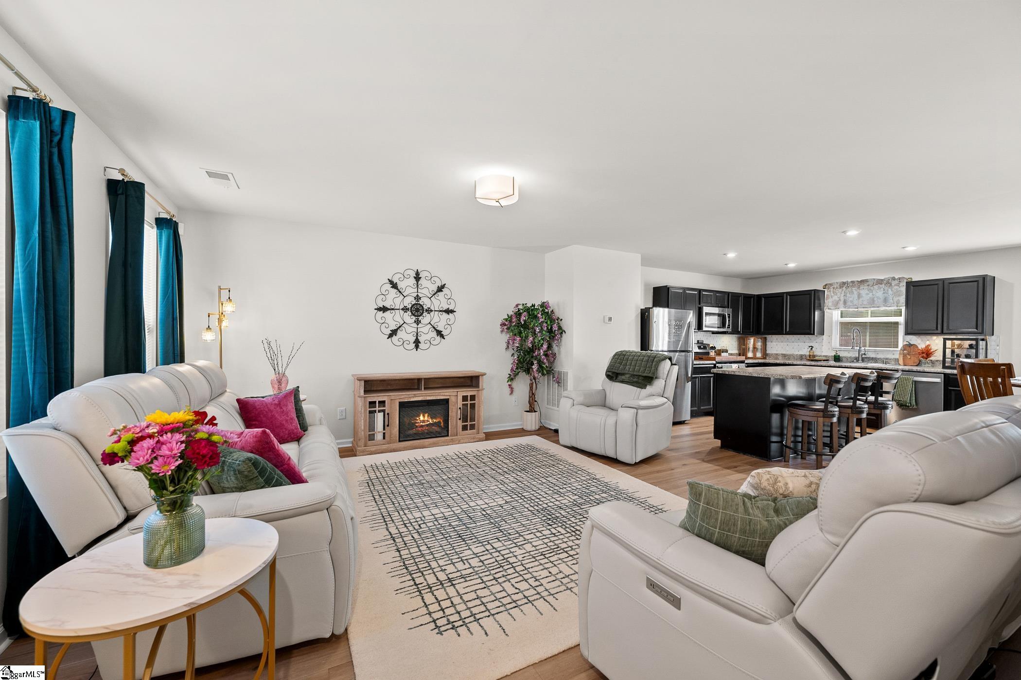 18 Maplestead Farms Court Property Photo 4