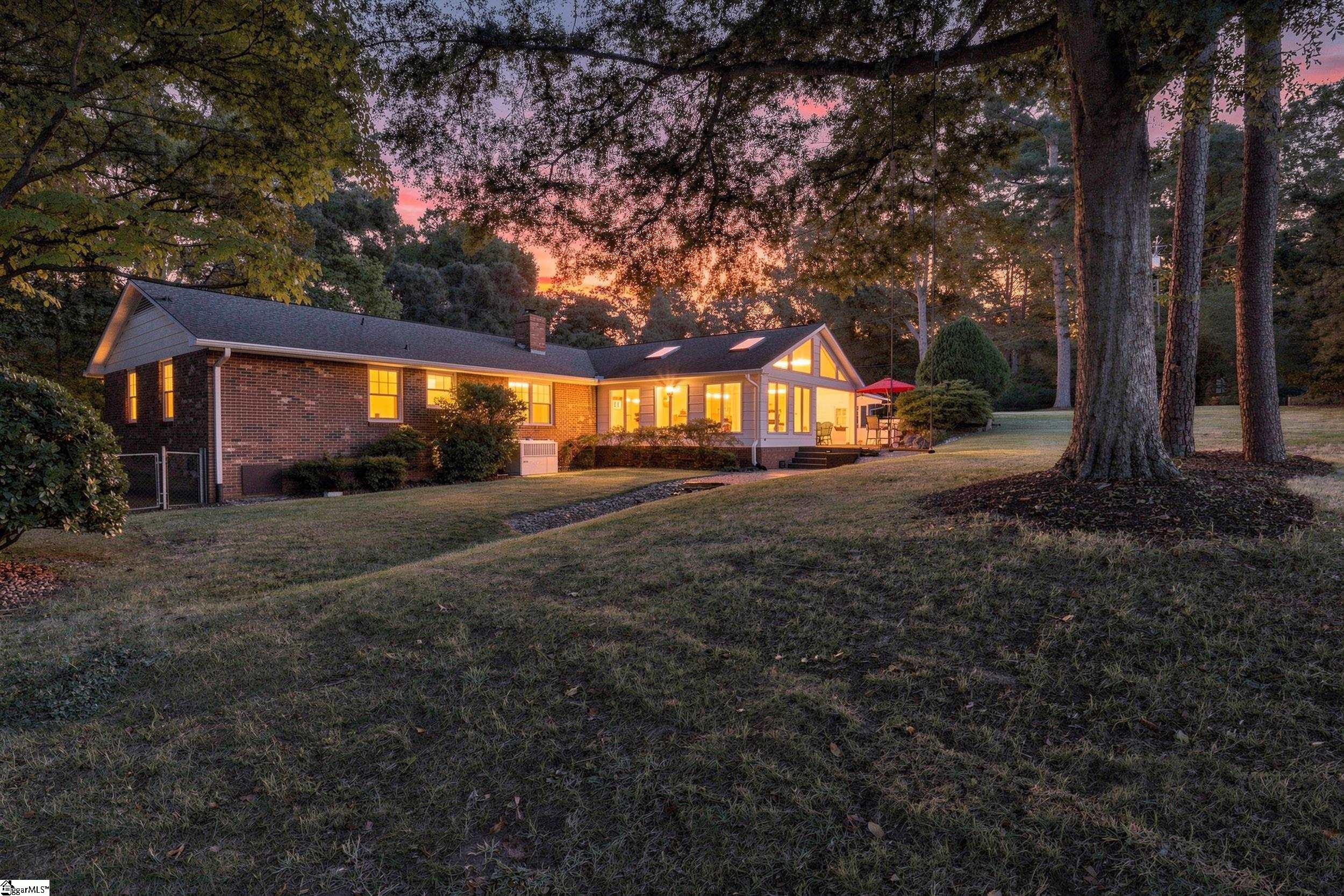 112 Lakeview Circle Property Photo 38