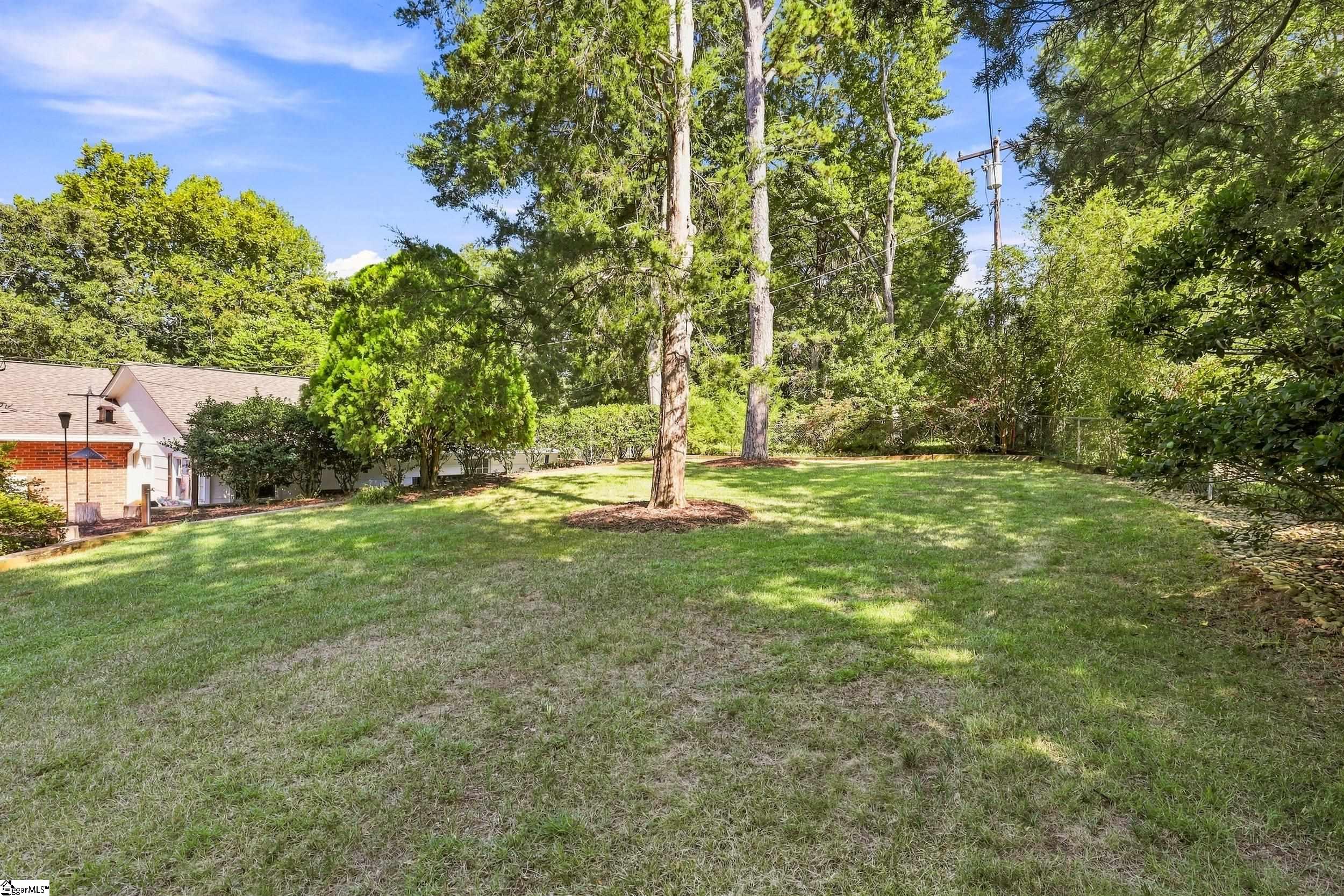 112 Lakeview Circle Property Photo 39