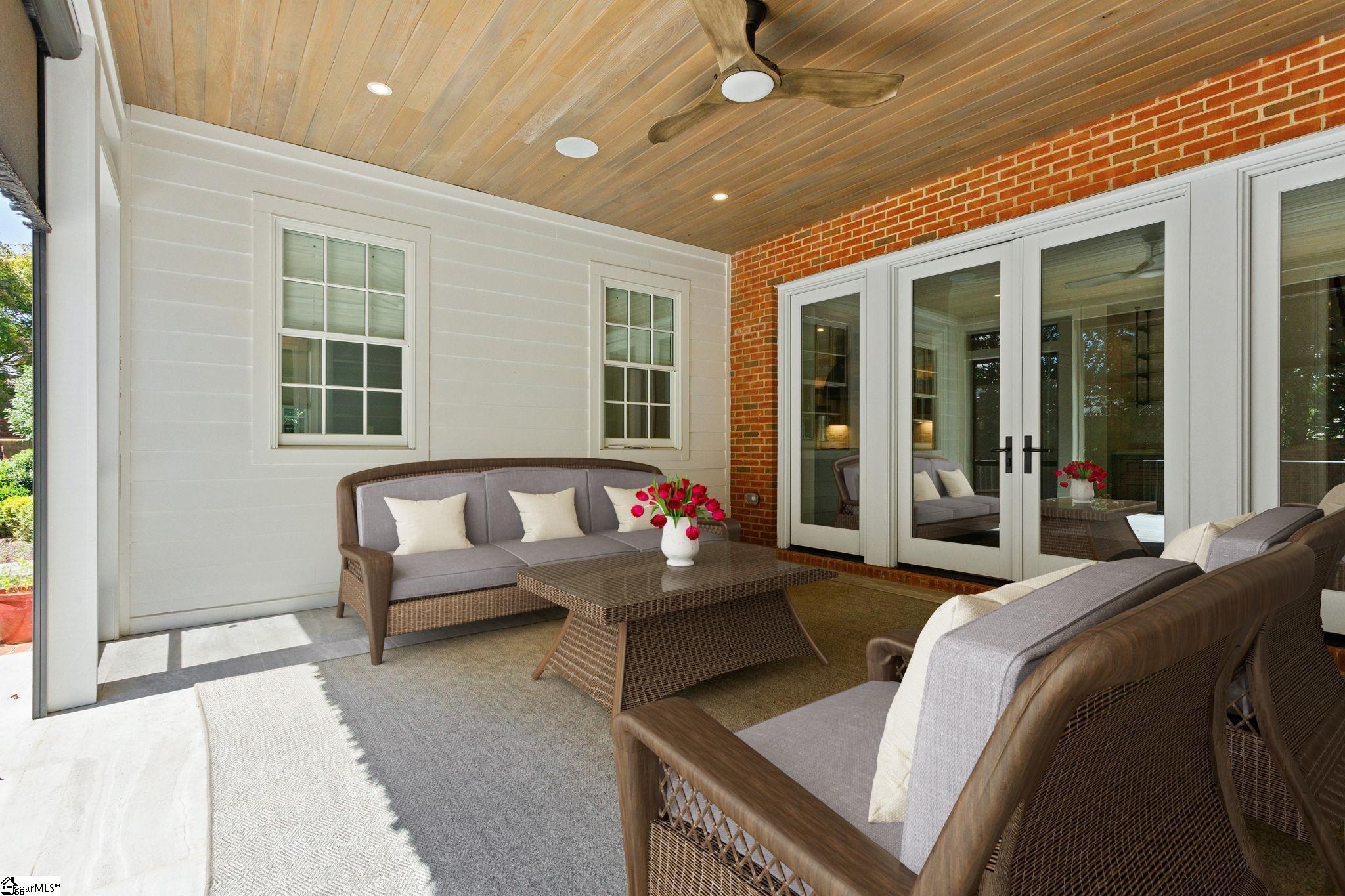 504 Hidden Hills Drive Property Photo 3