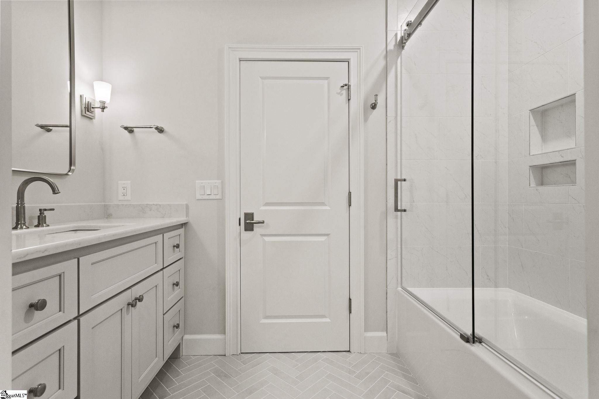 504 Hidden Hills Drive Property Photo 44
