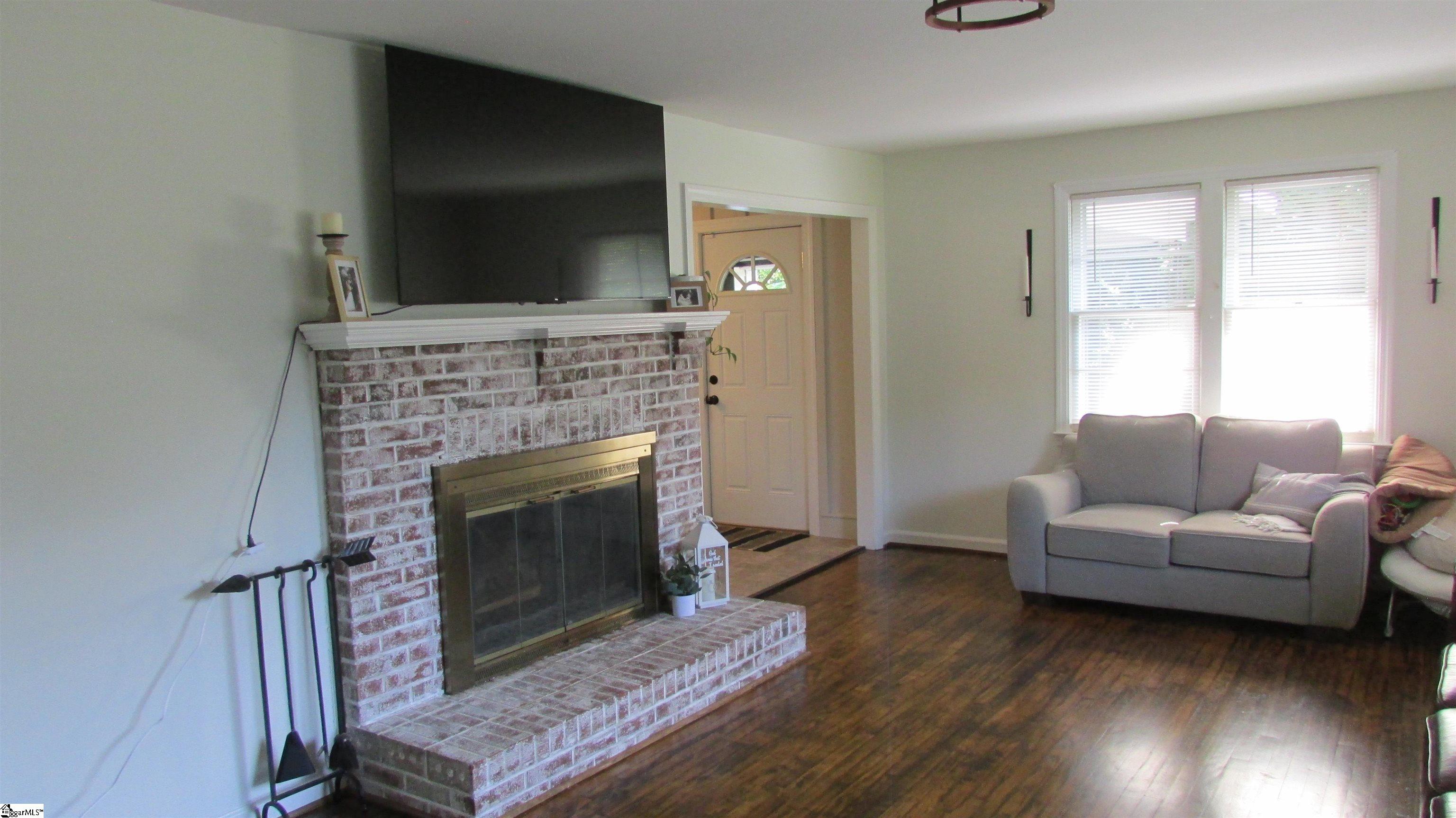 1071 Bethel Church Road Property Photo 3