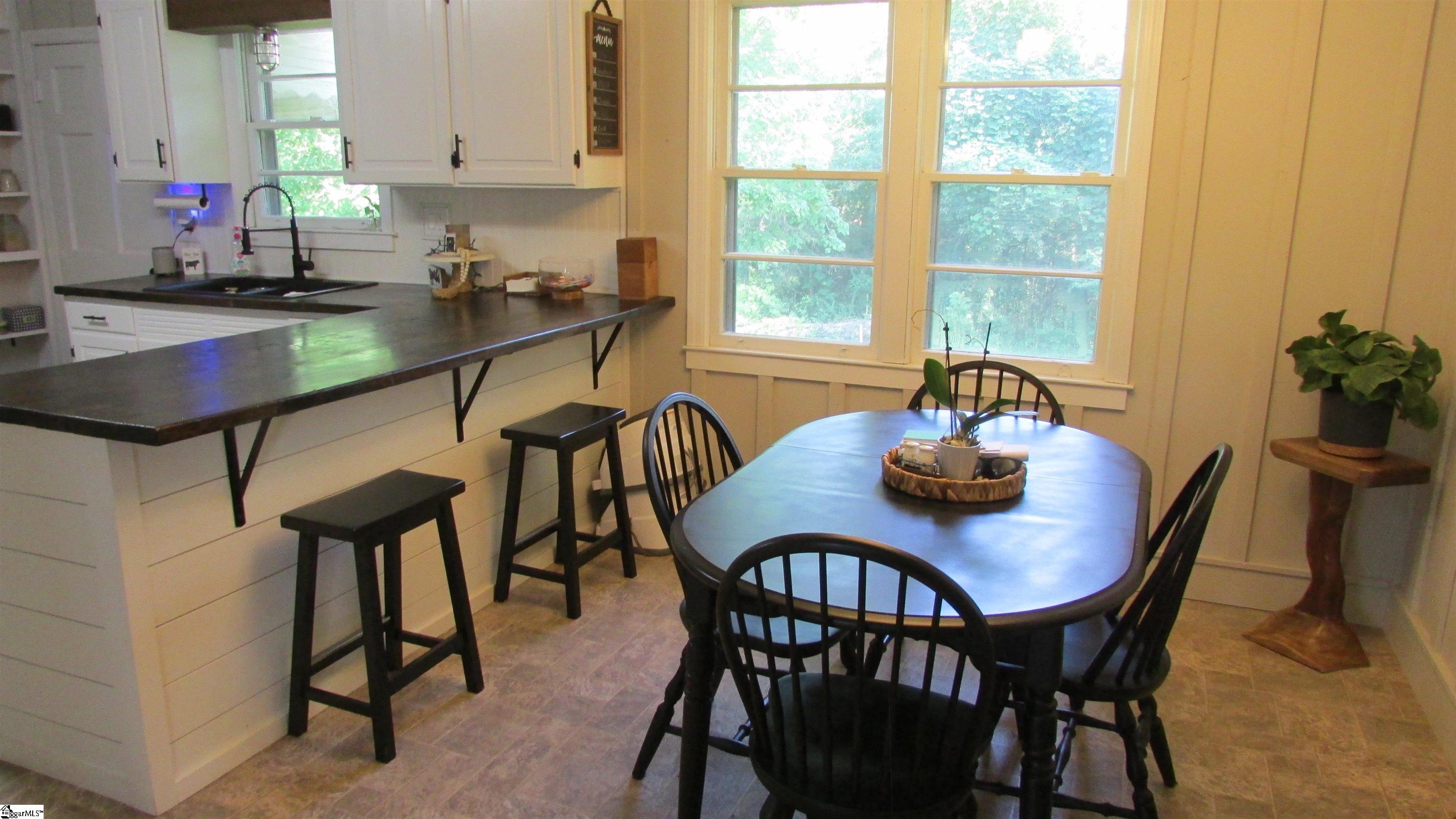 1071 Bethel Church Road Property Photo 5