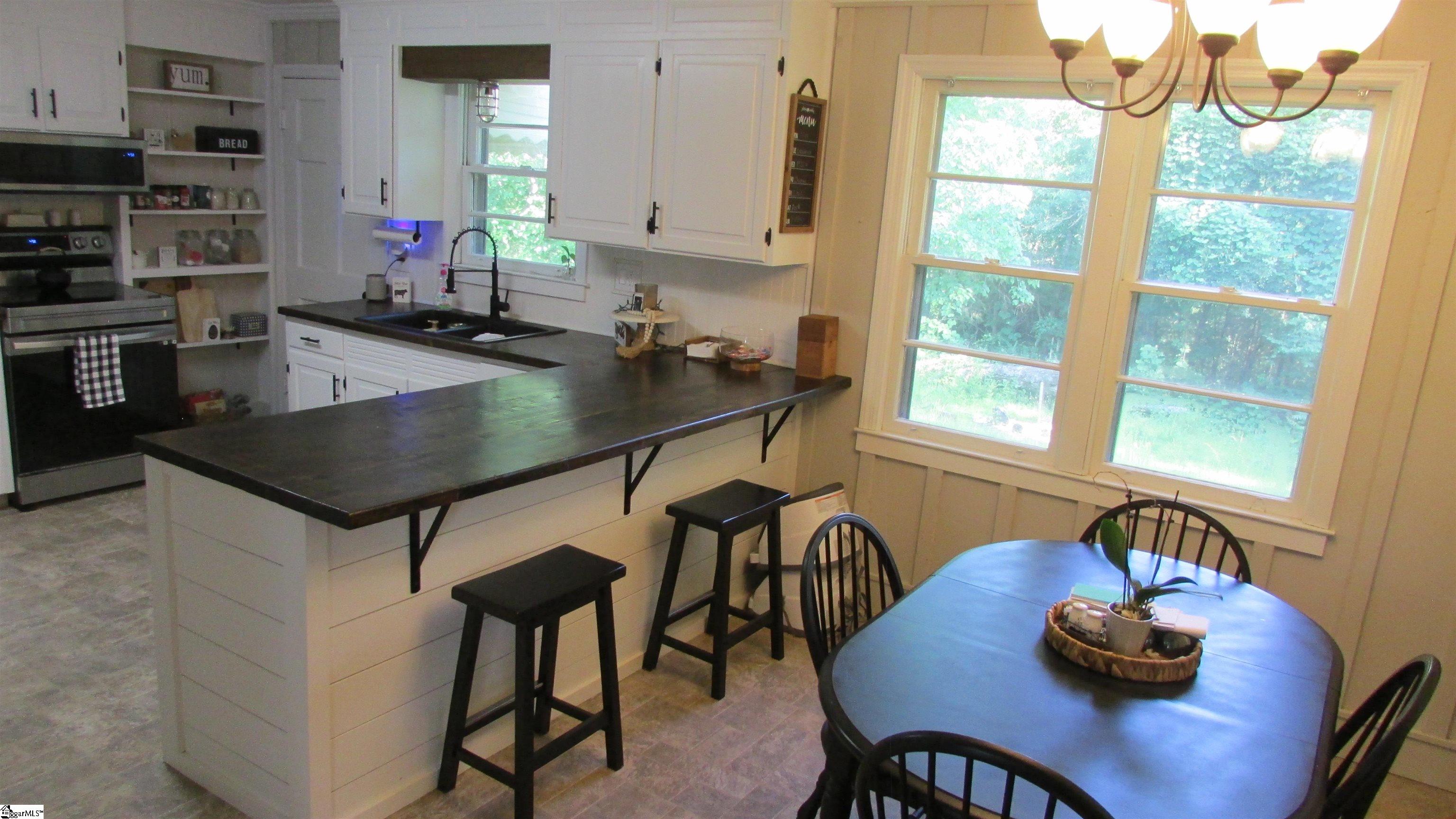 1071 Bethel Church Road Property Photo 6