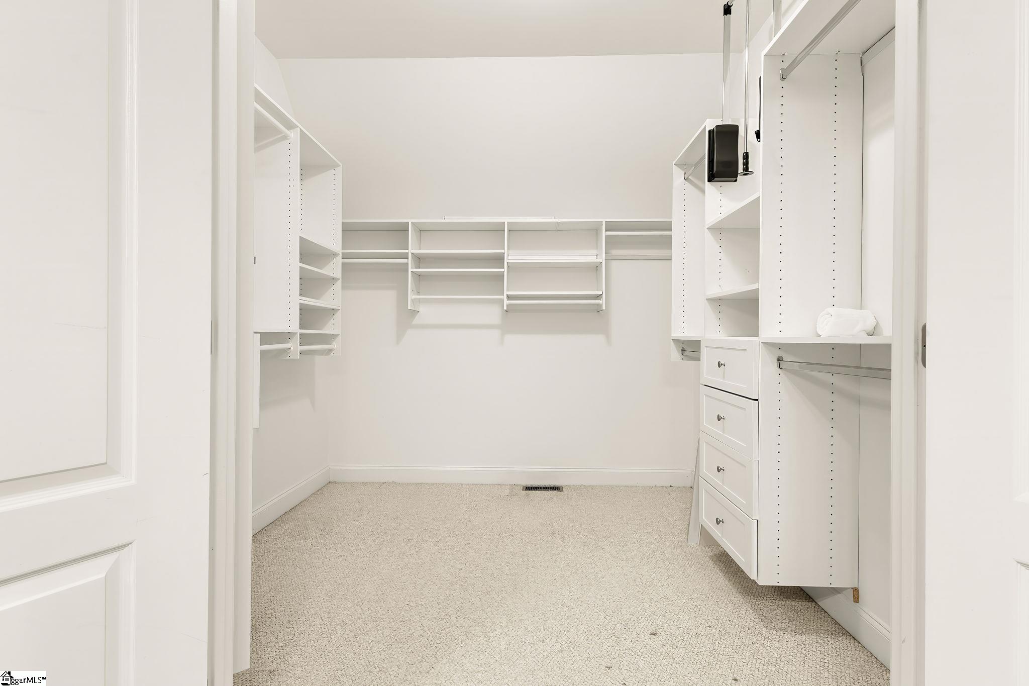 24 Appian Circle Property Photo 24