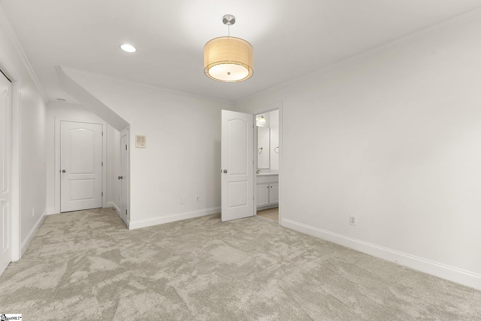 24 Appian Circle Property Photo 36