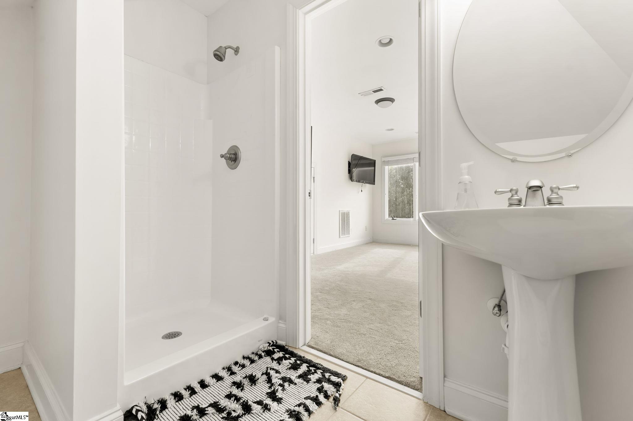 24 Appian Circle Property Photo 46