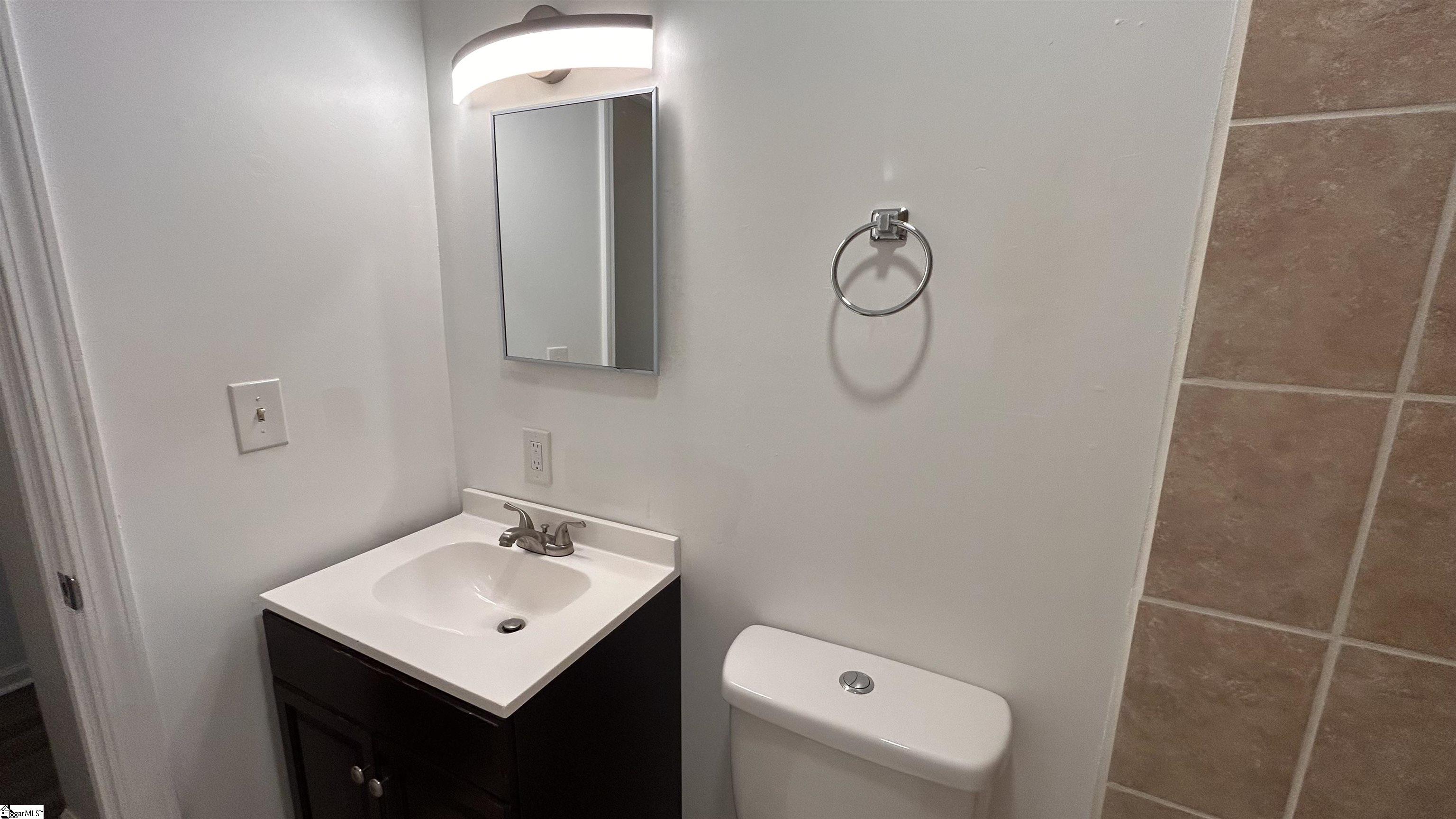 4110 E Croft Circle Property Photo 17