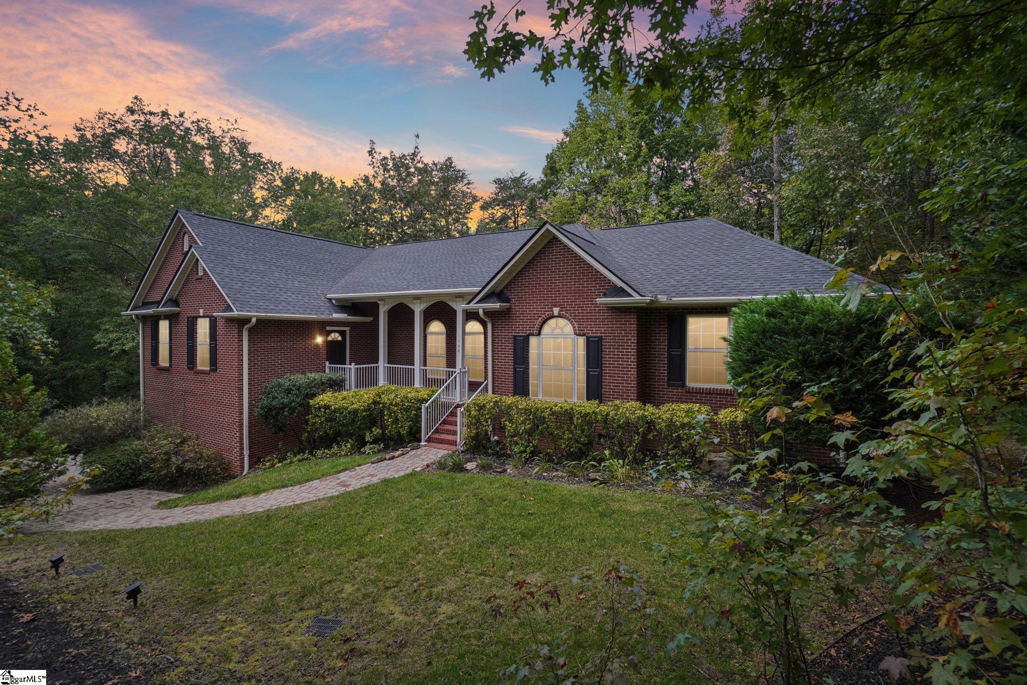 100 Paris Glen Way Property Photo 1